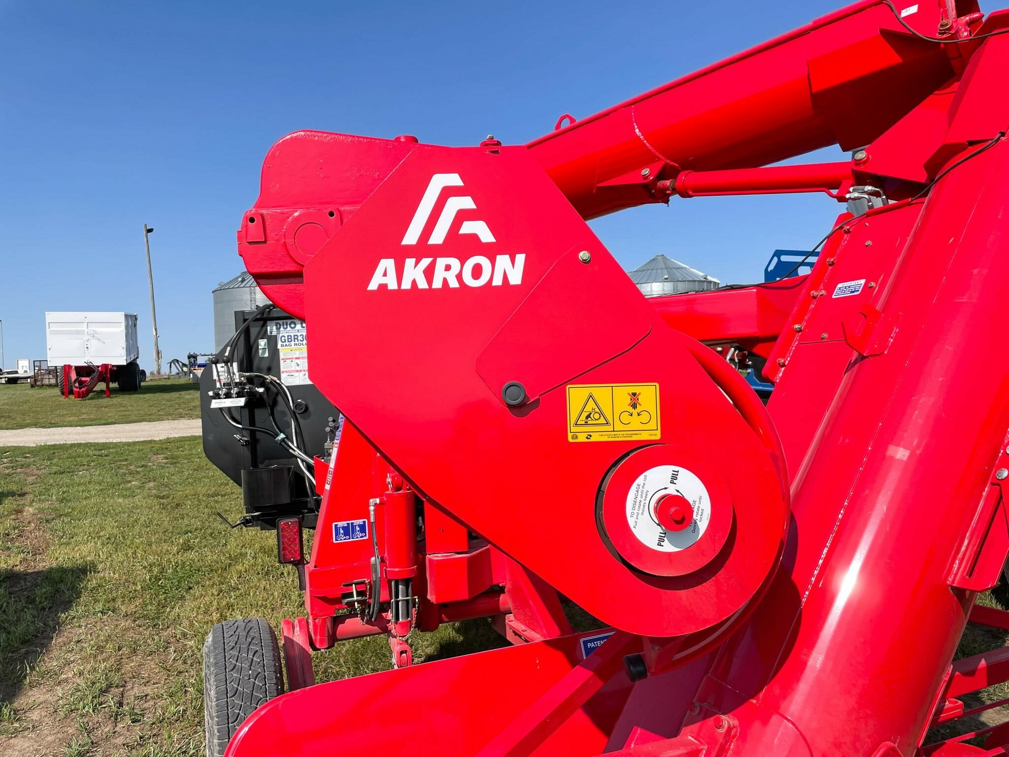 2026 Akron EXG300X Grain Bag Unloader