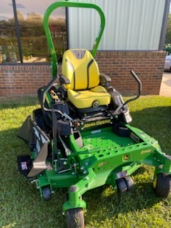 2025 John Deere Z950M Lawn Mower