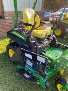 2025 John Deere Z950M Lawn Mower