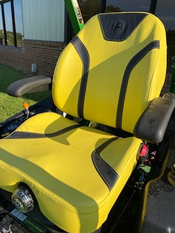 2025 John Deere Z950M Lawn Mower