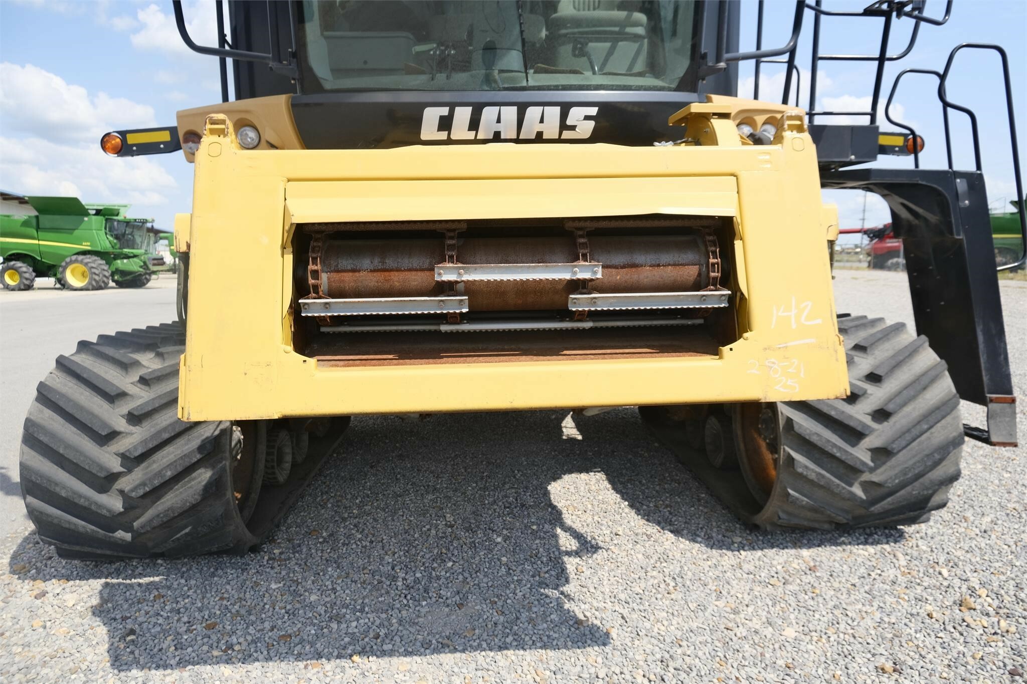 2013 Claas Lexion 750TT Combine