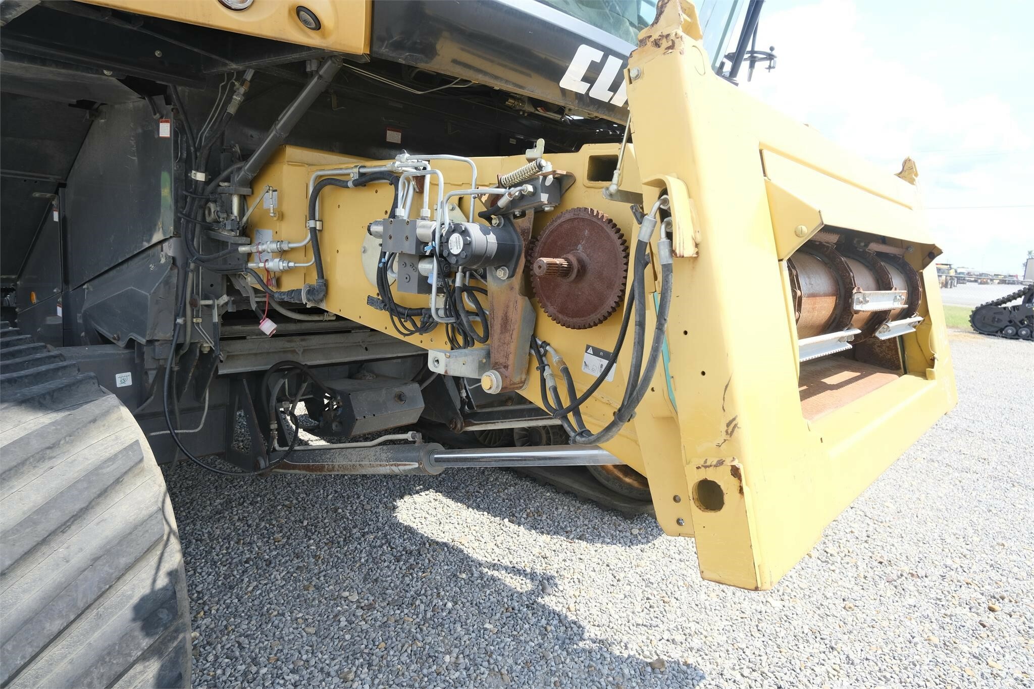 2013 Claas Lexion 750TT Combine