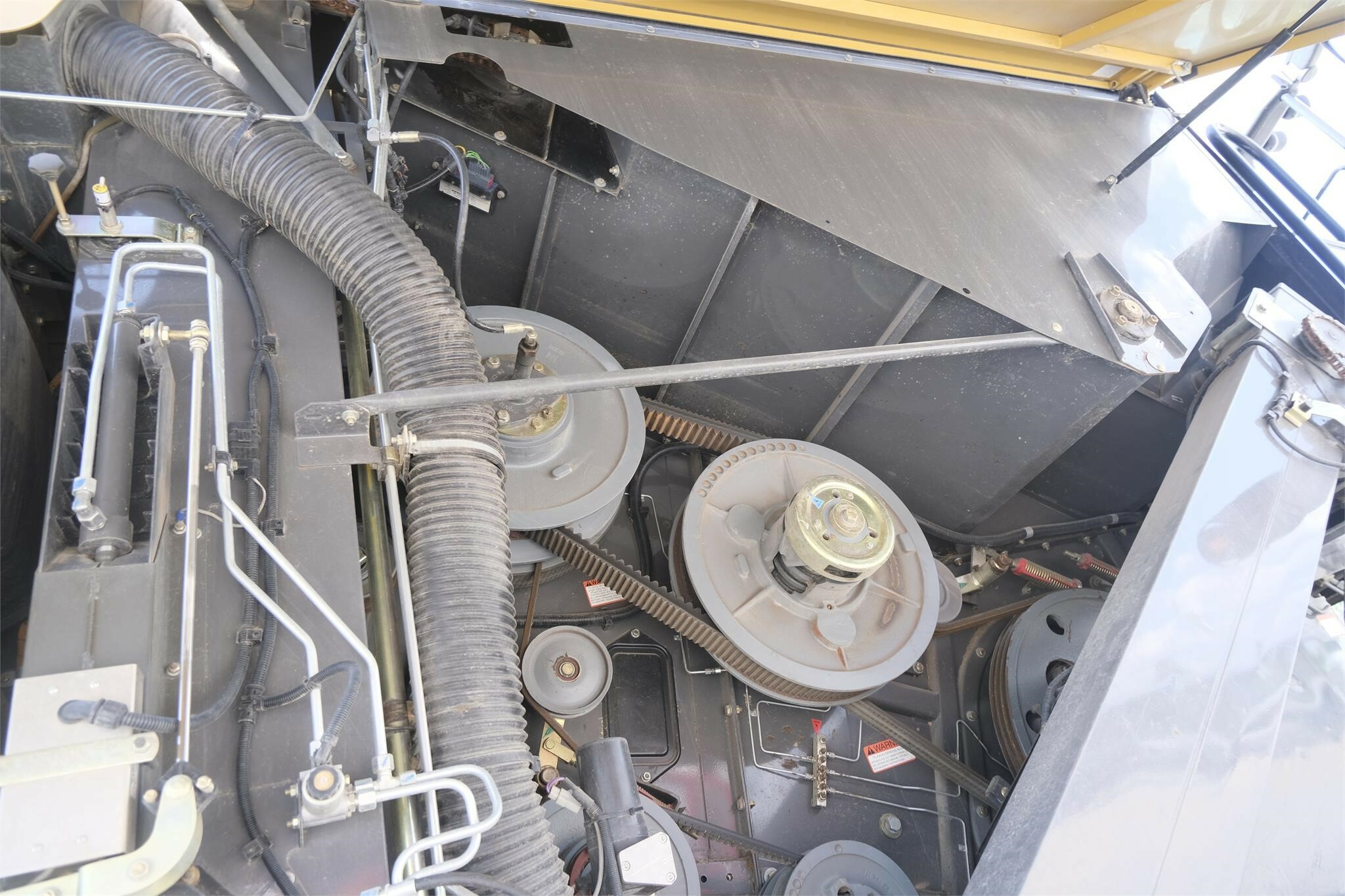 2013 Claas Lexion 750TT Combine