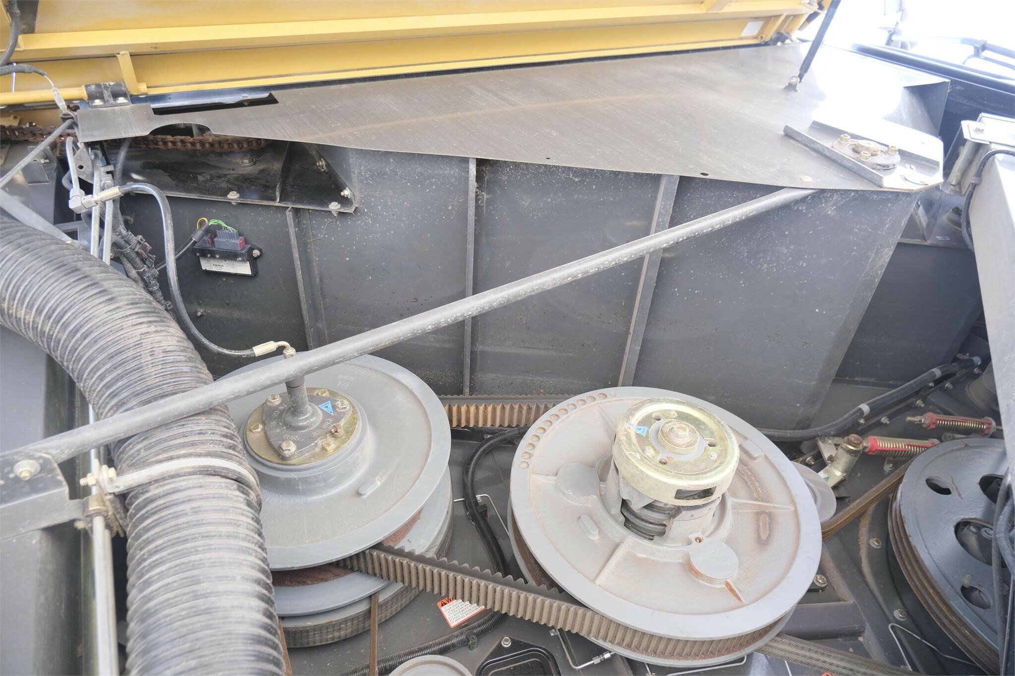 2013 Claas Lexion 750TT Combine