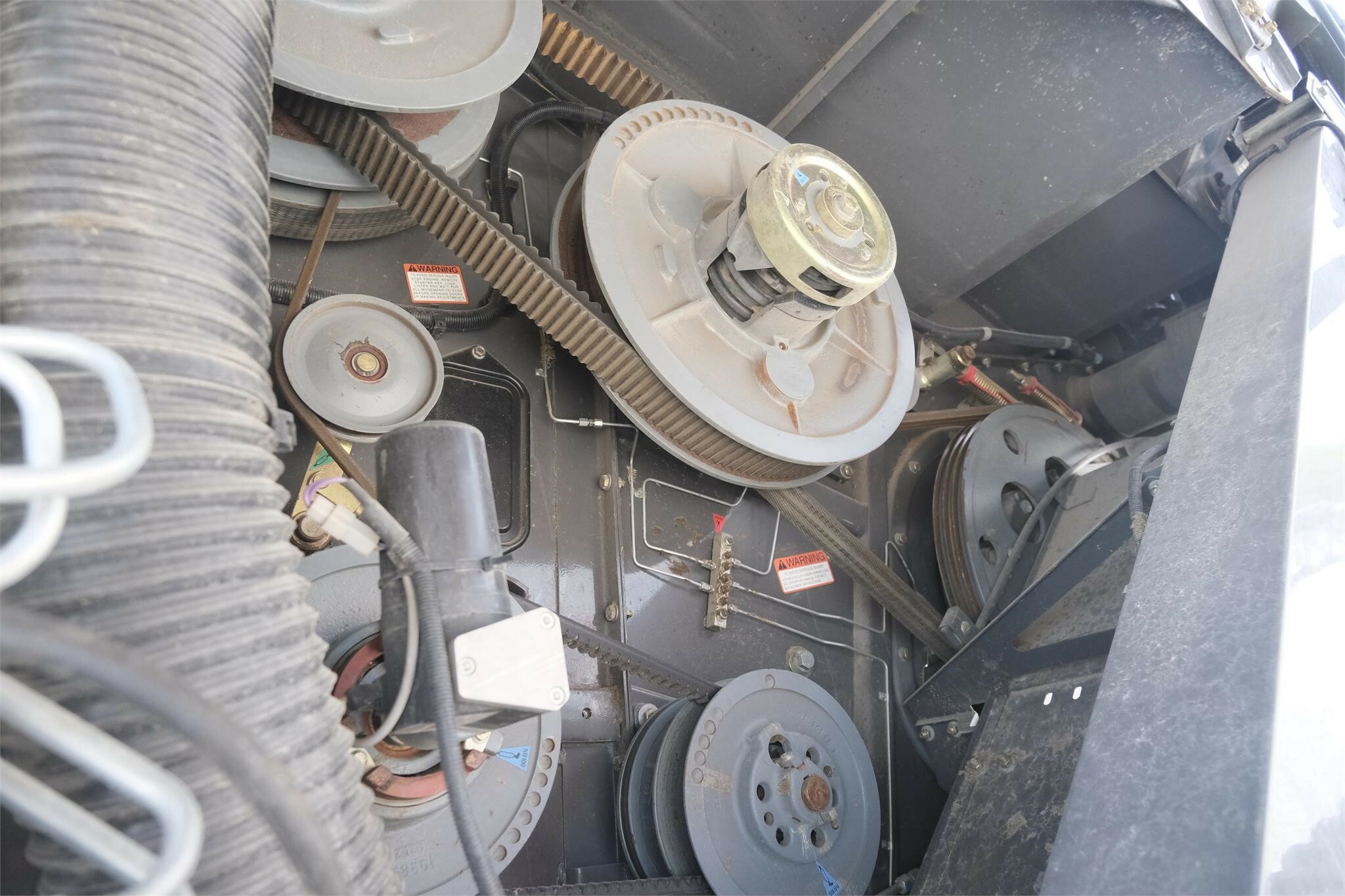 2013 Claas Lexion 750TT Combine