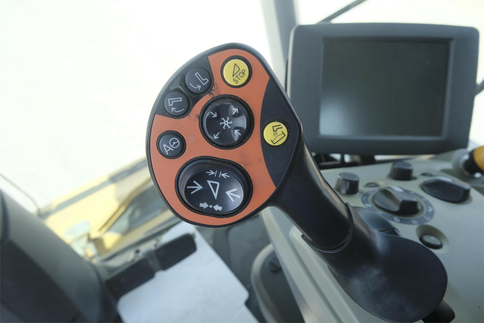 2013 Claas Lexion 750TT Combine