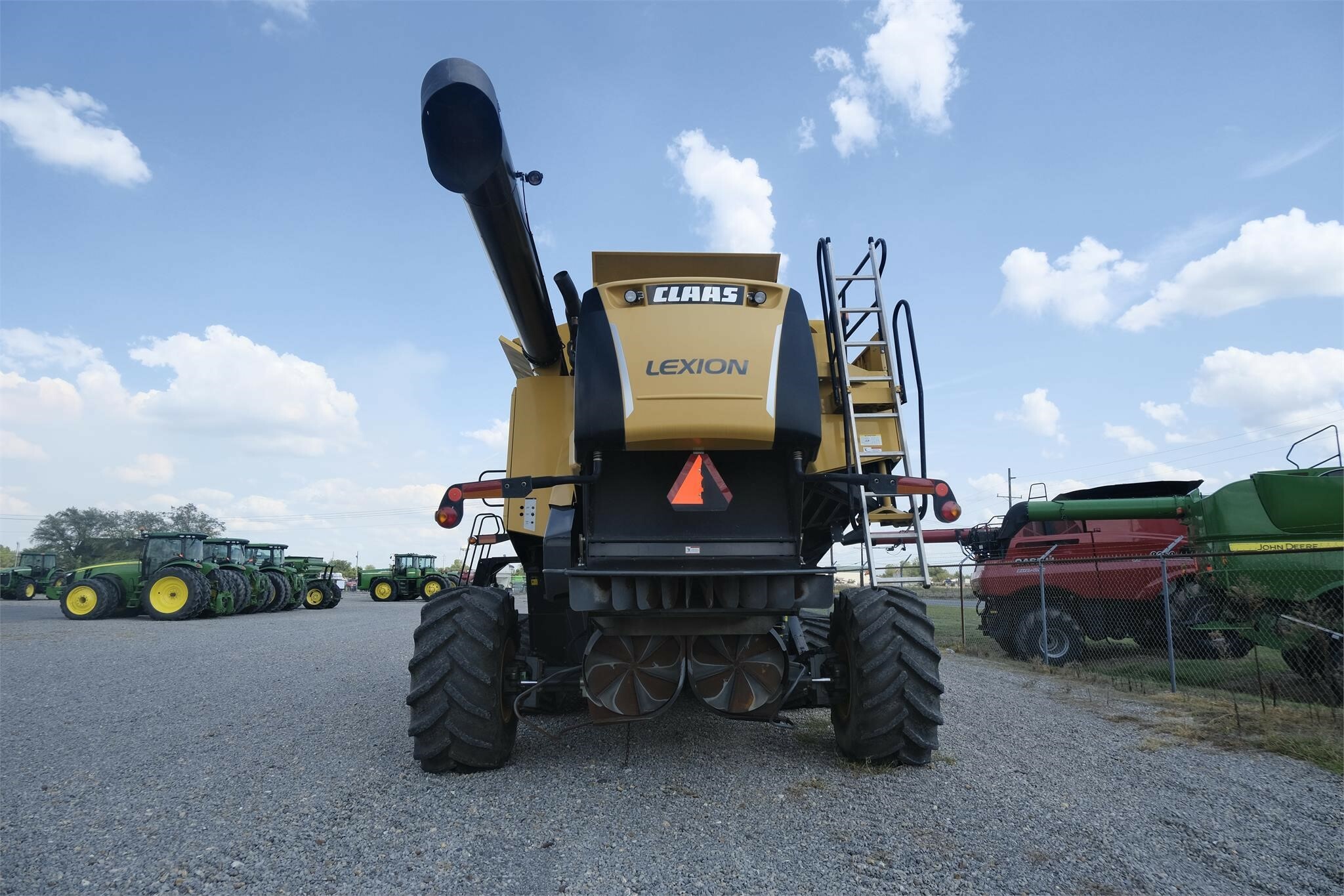 2013 Claas Lexion 750TT Combine