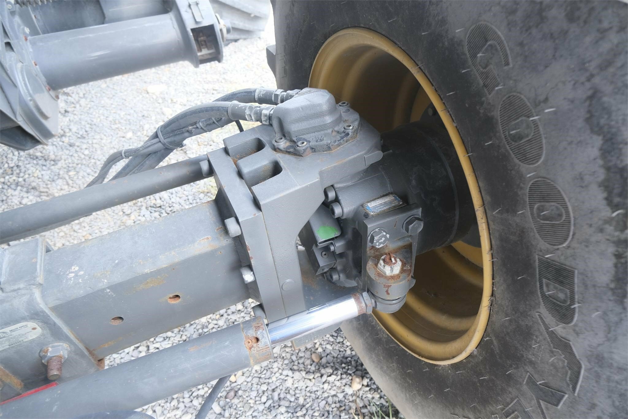 2013 Claas Lexion 750TT Combine