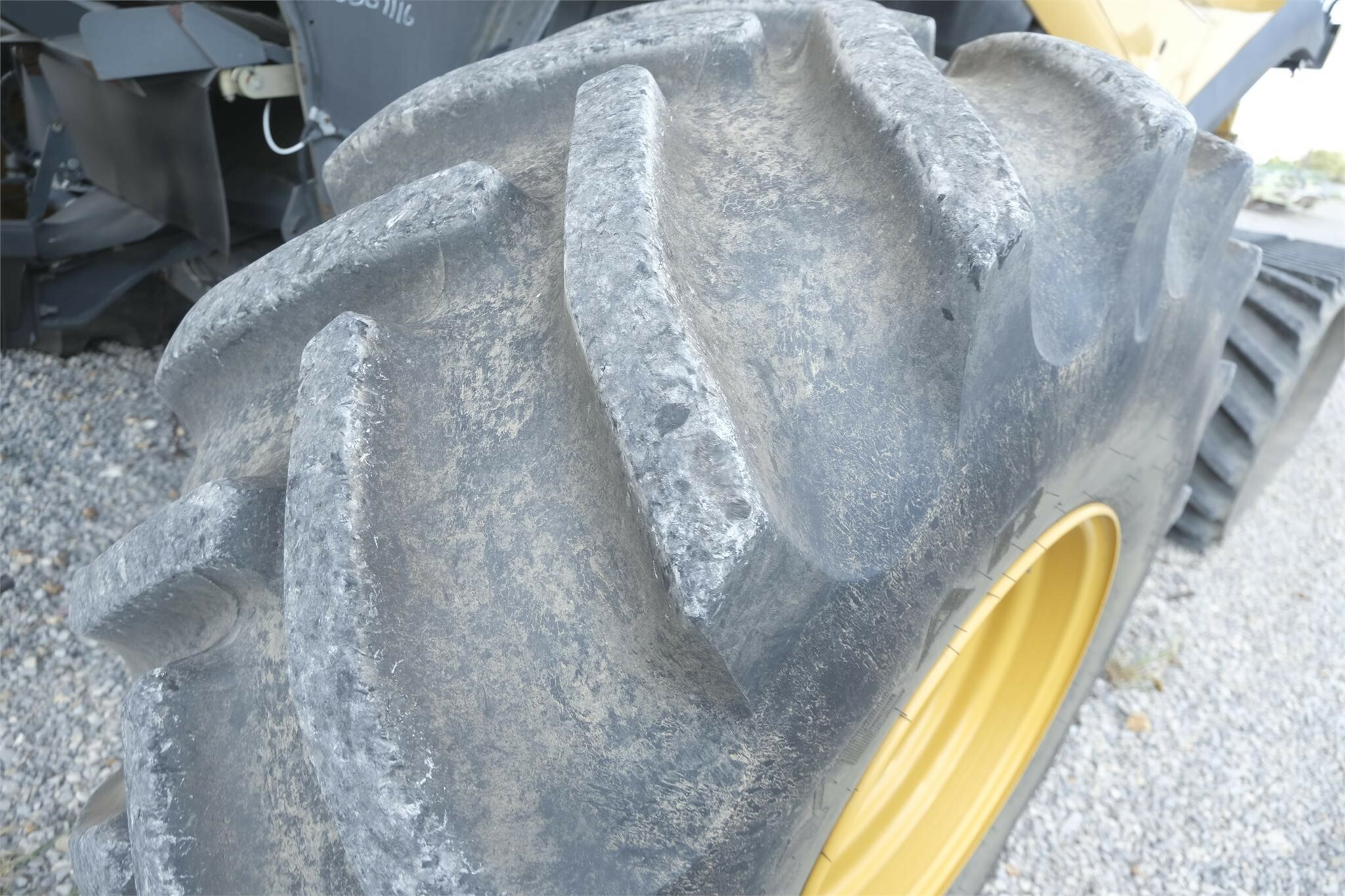 2013 Claas Lexion 750TT Combine