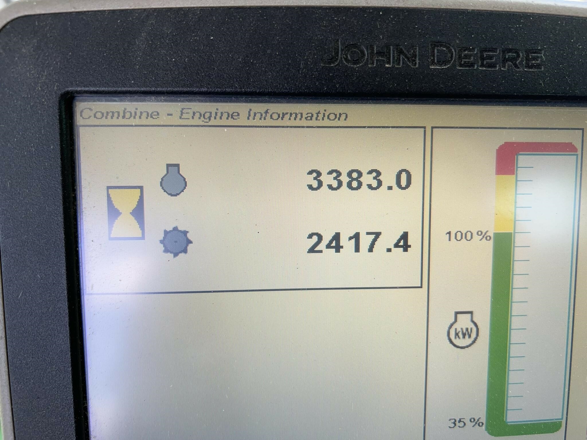 2012 John Deere S690 Combine