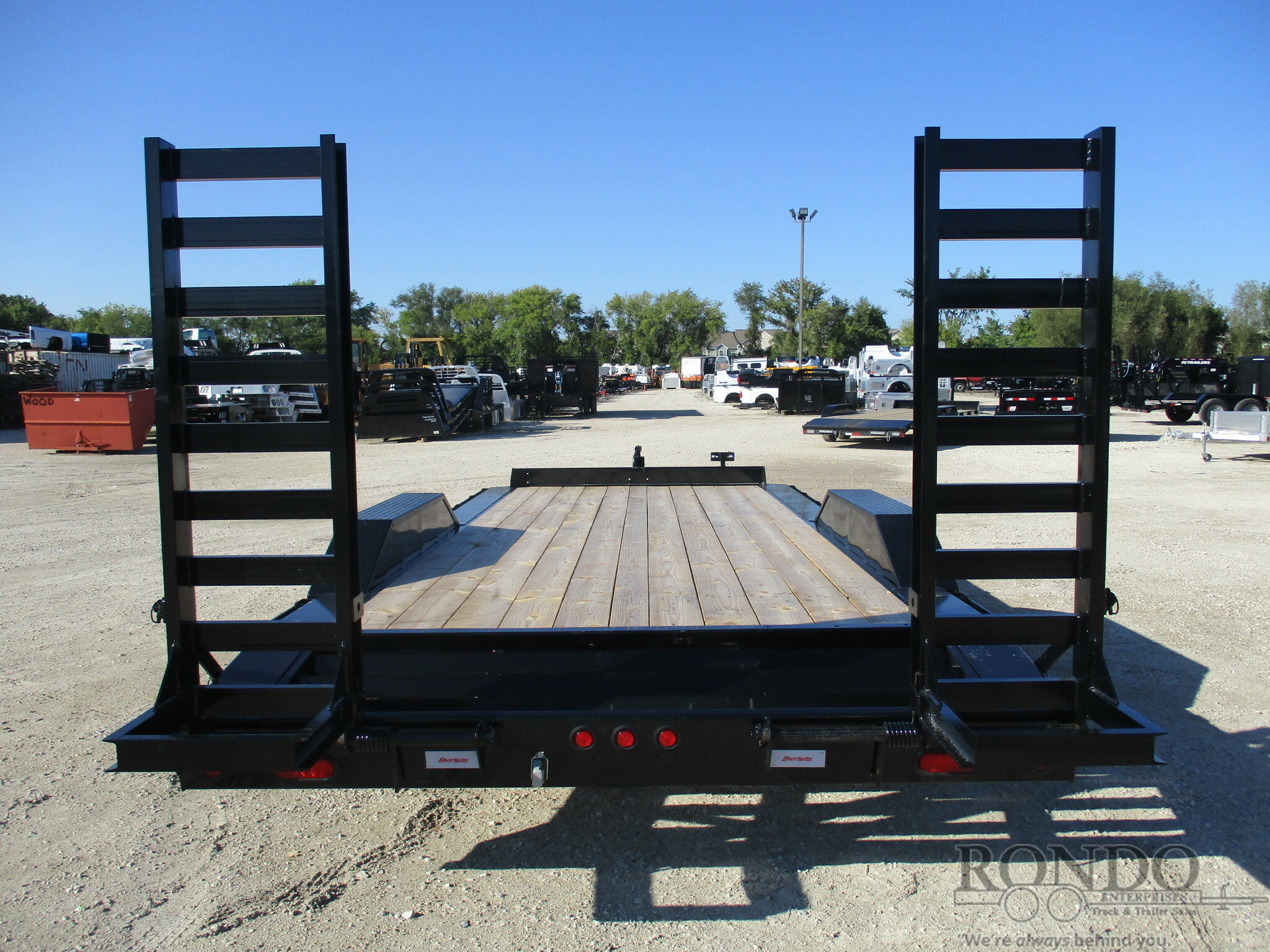 2022 Liberty LE14K102X20C6 Flatbed Trailer Call Machinery Pete