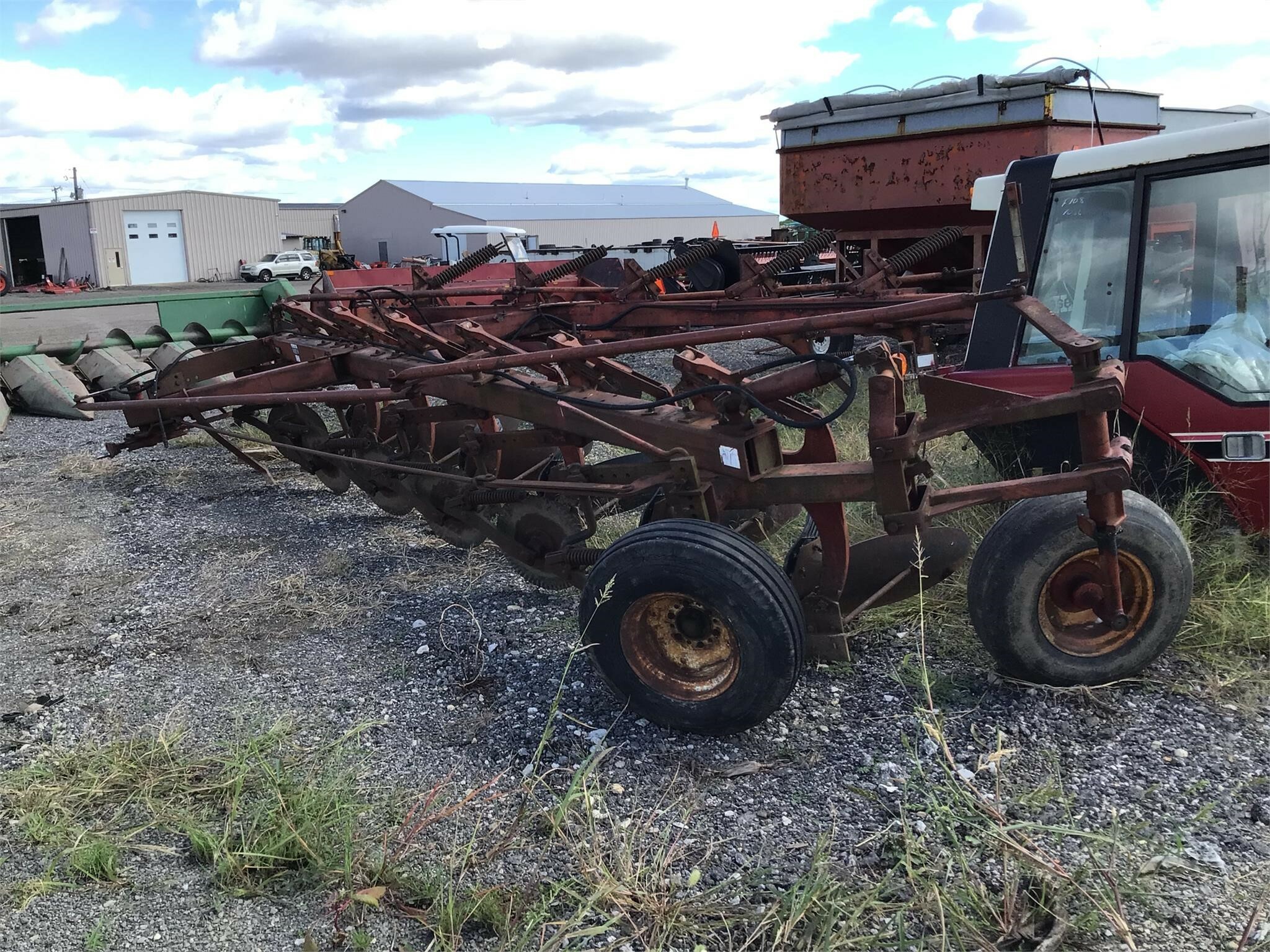  International Harvester 720 Plow