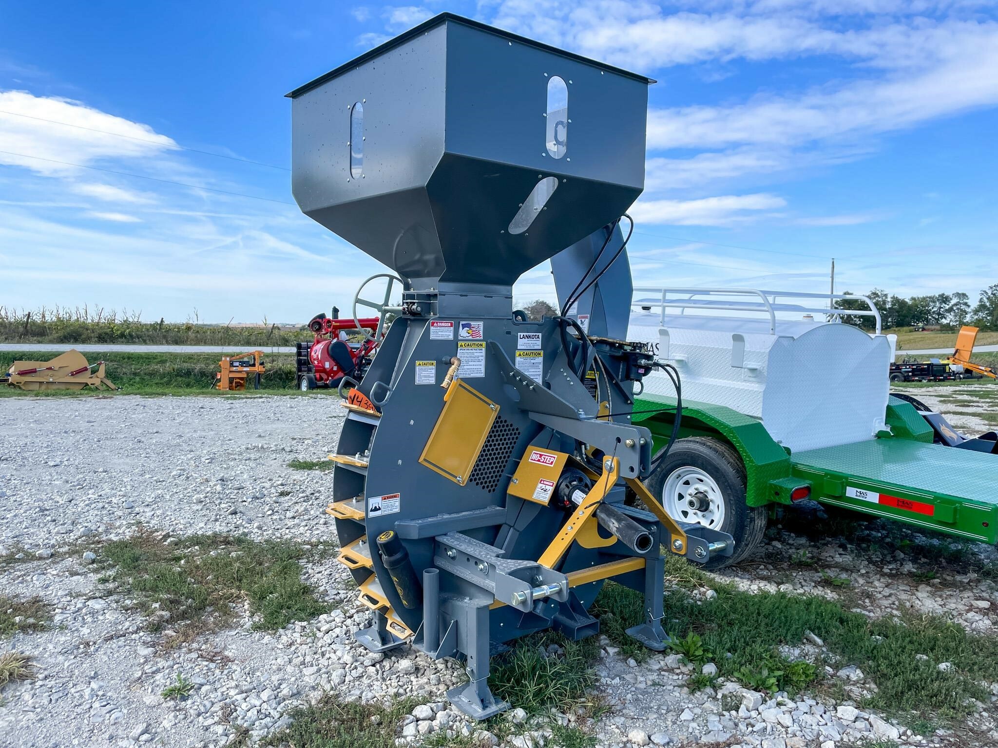 2026 Lankota LANCK17157 Grinders and Mixer - $17,030 | Machinery Pete