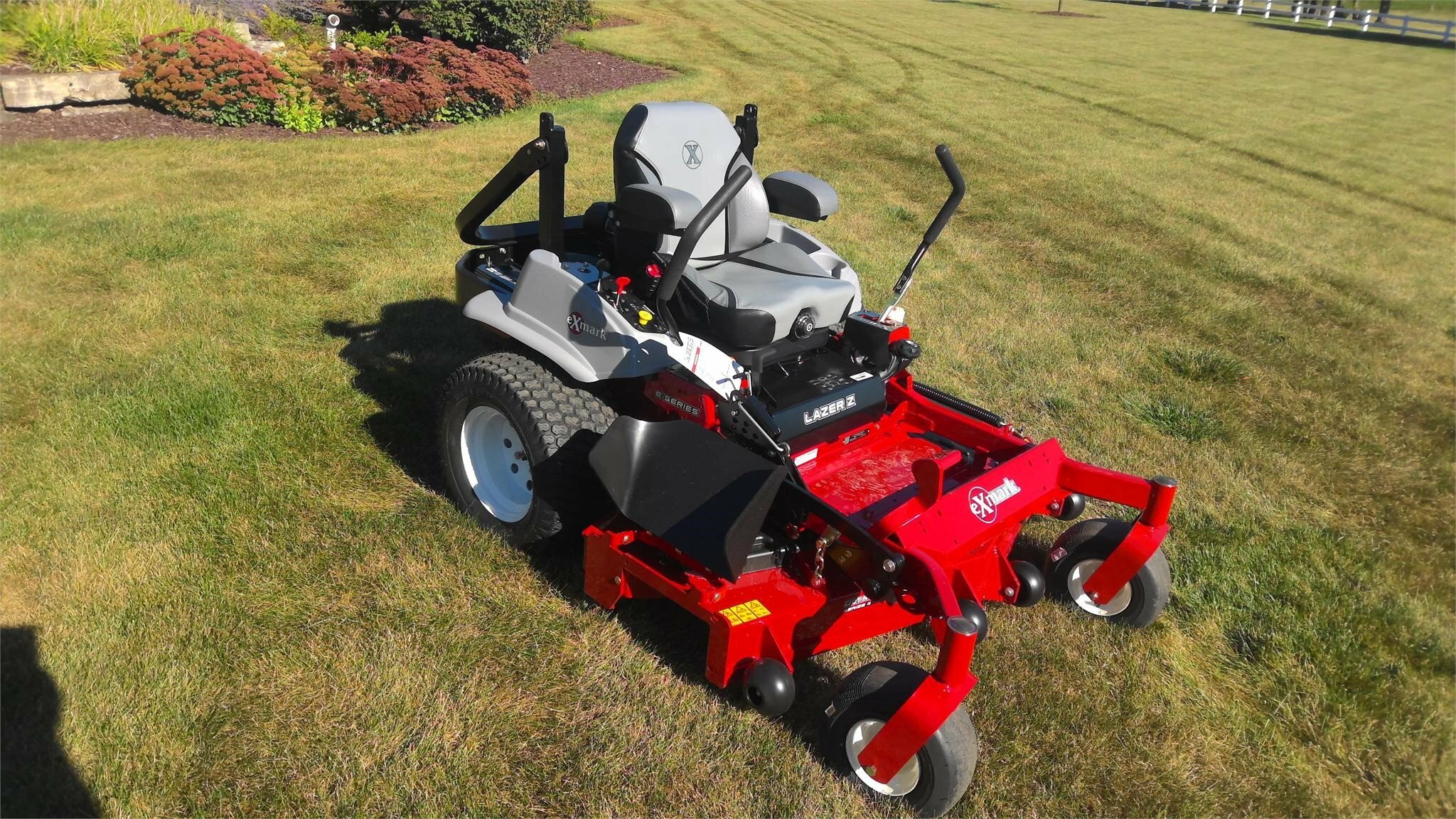 2022 Exmark LZE742GKC604A3 Lawn Mower Call Machinery Pete