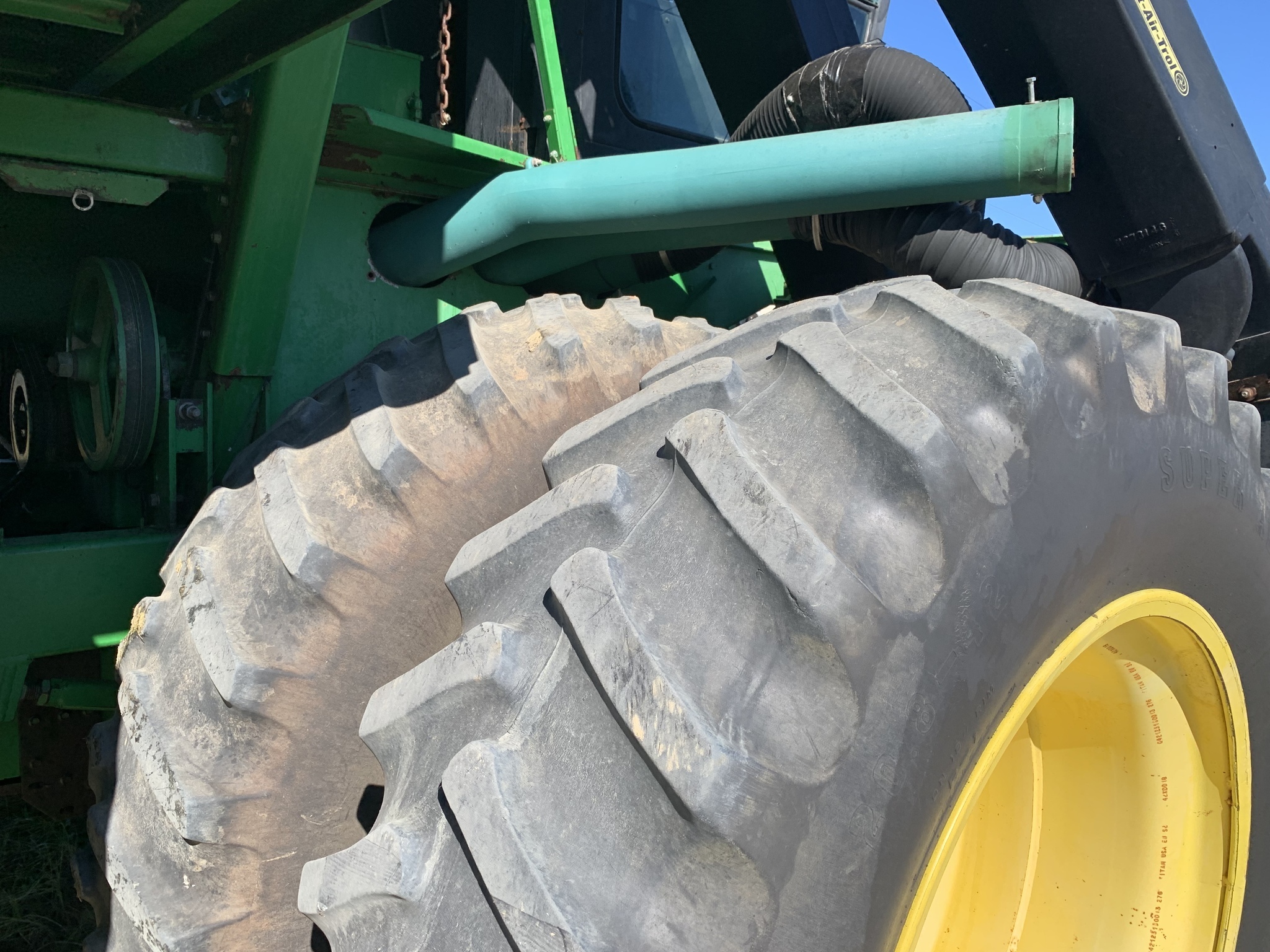1998 John Deere 9976 Cotton Equipment