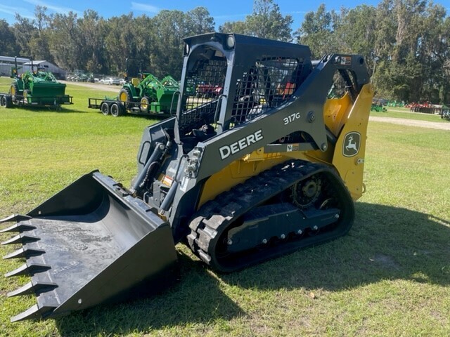 2025 Deere 317G Skid Steer