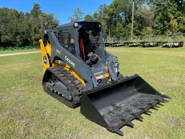 2025 Deere 317G Skid Steer