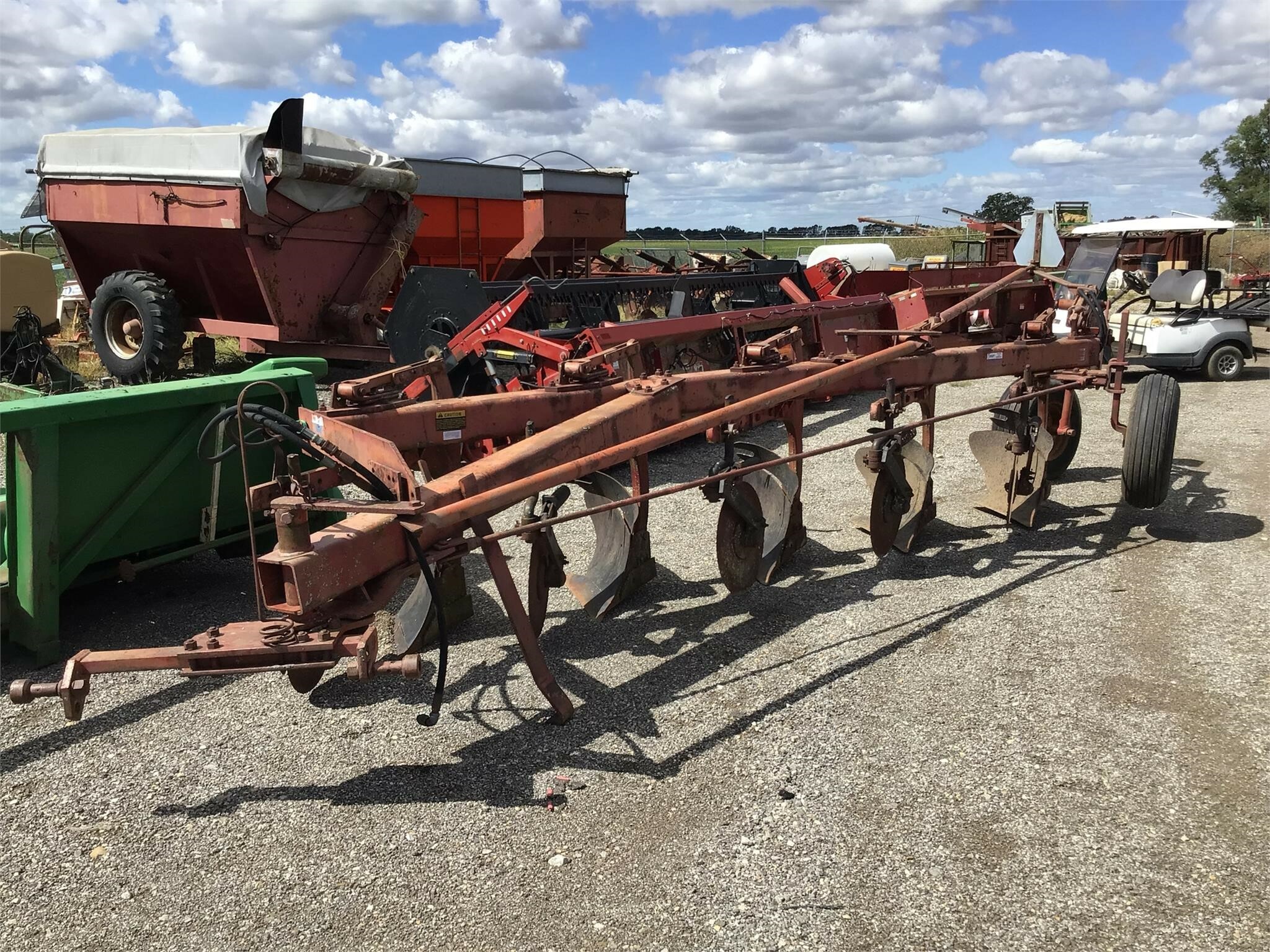  International Harvester 720 Plow