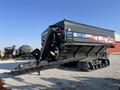 2025 J&M 1432-22T Grain Cart