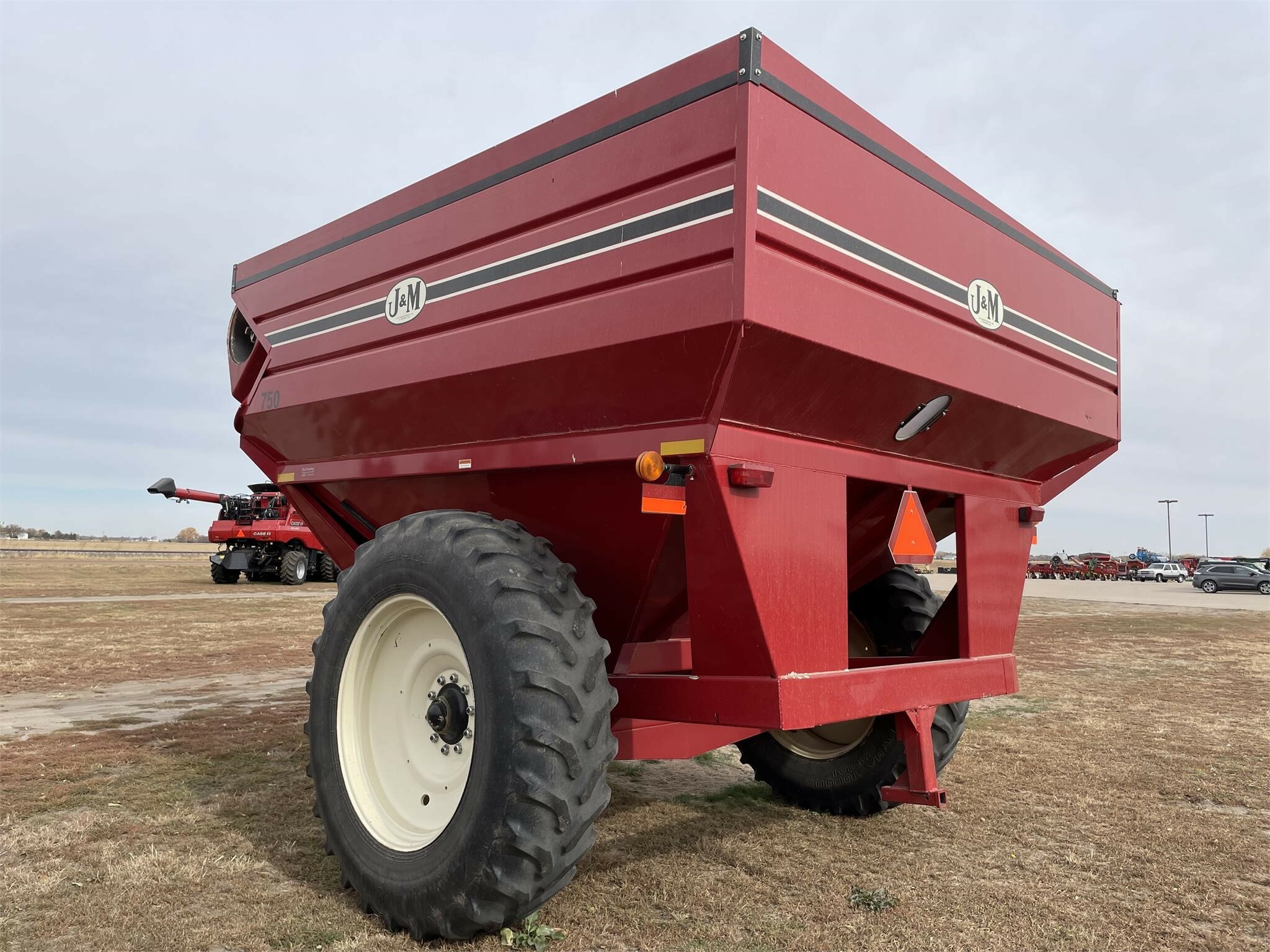 2003 J&M 750-18 Grain Cart