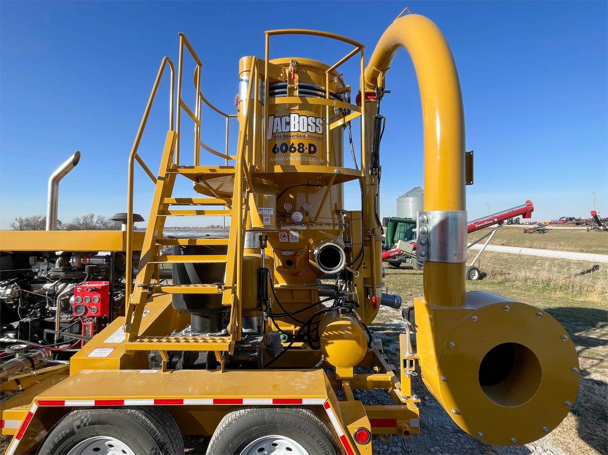2026 VAC BOSS 6068D Grain Vac