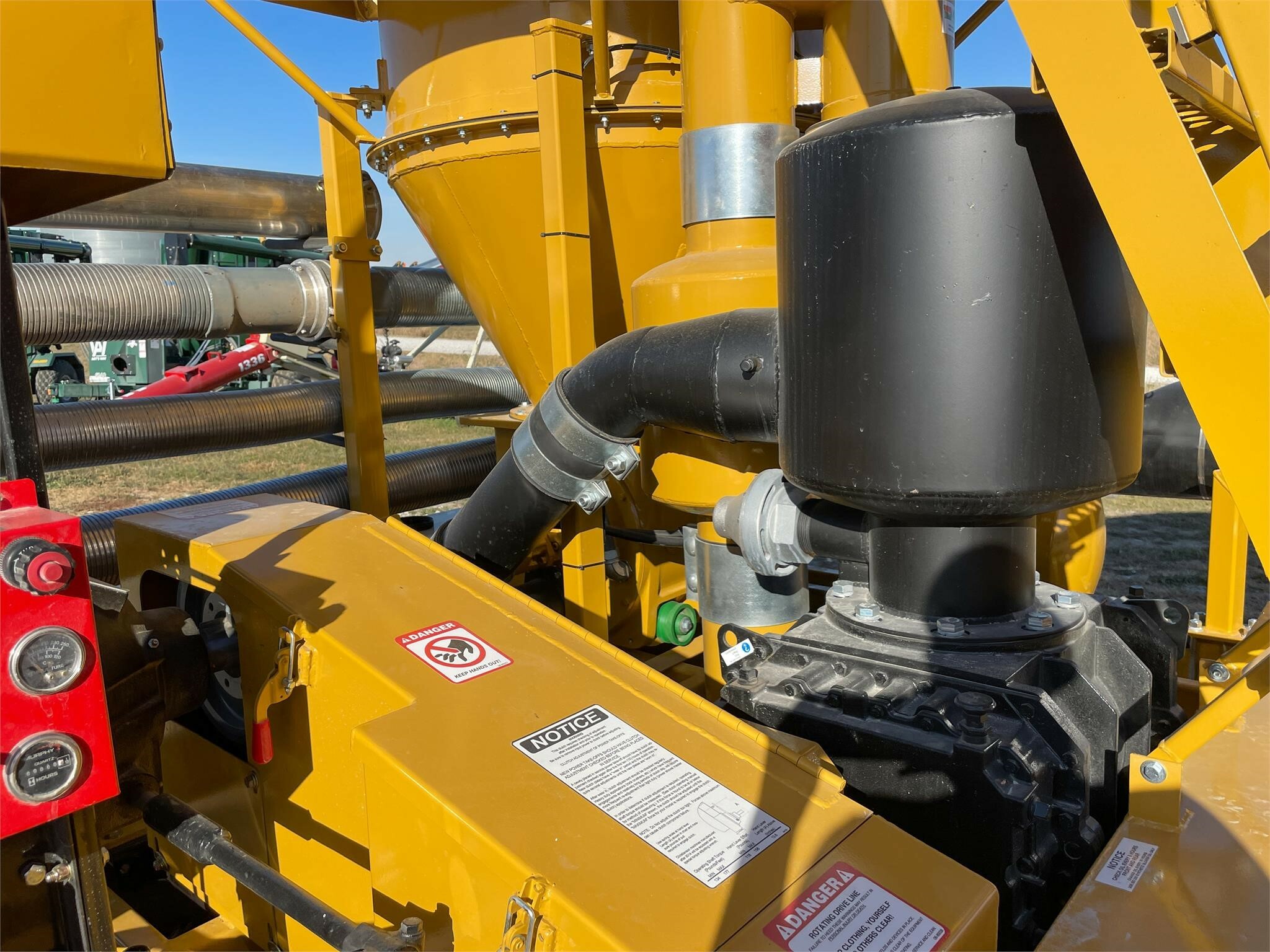 2026 VAC BOSS 6068D Grain Vac