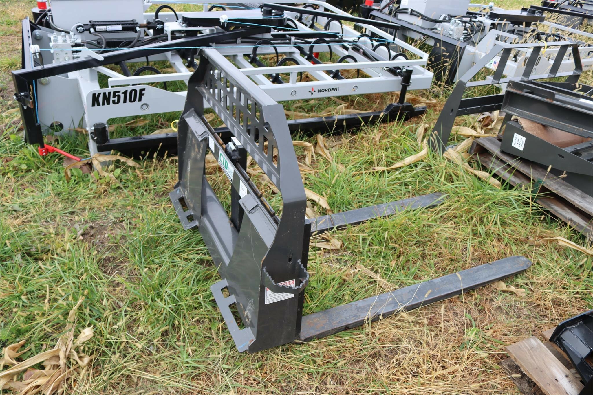 CID HDFF Loader and Skid Steer Attachment Call Machinery Pete