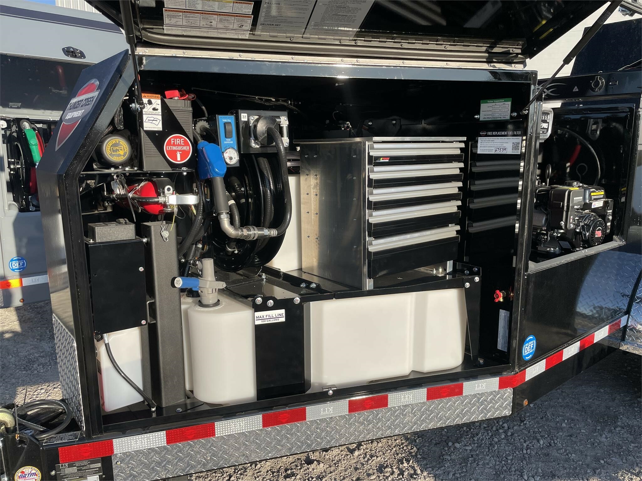 2023 Thunder Creek FST990 Fuel Trucks/Trailer