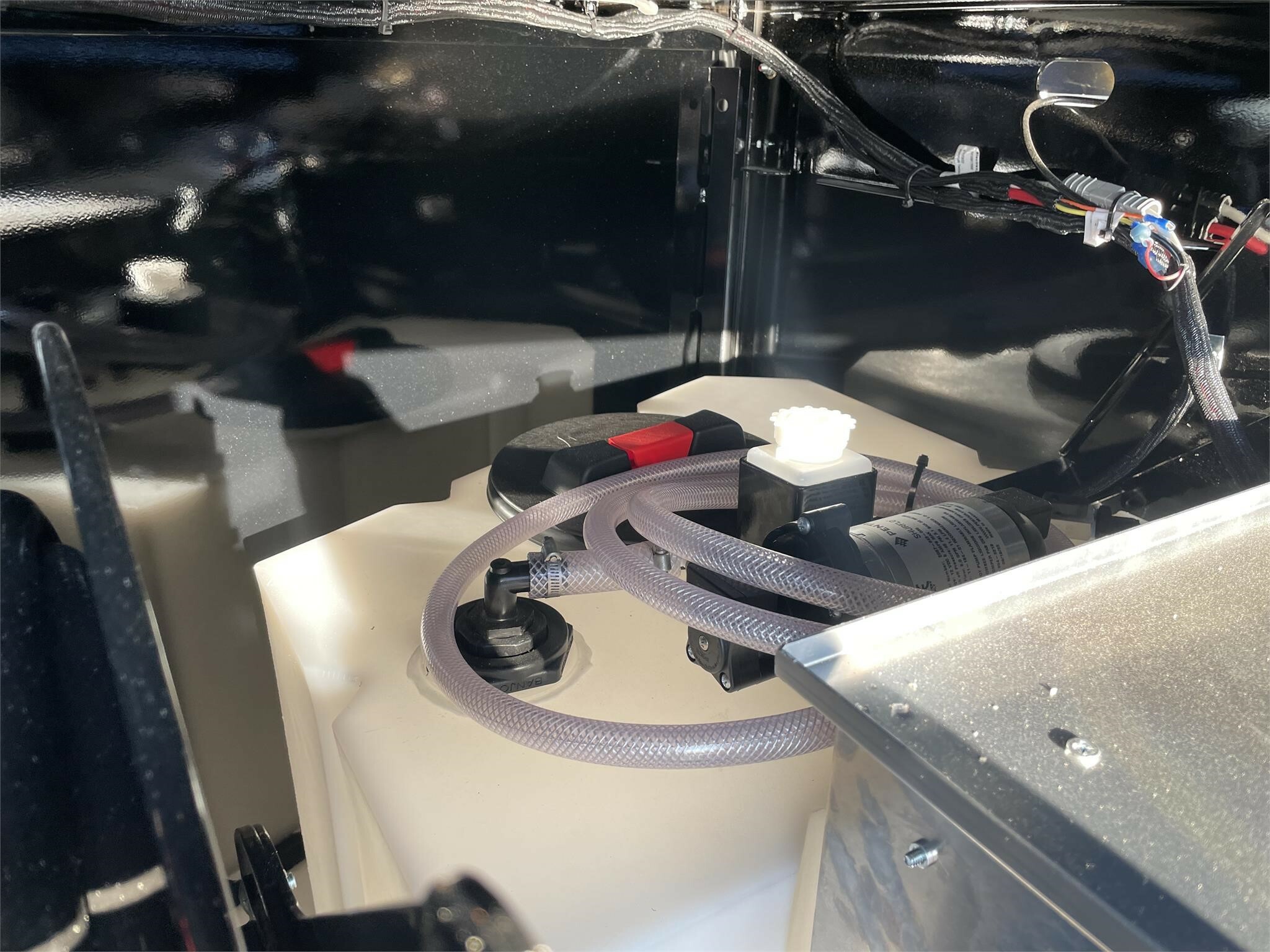 2023 Thunder Creek FST990 Fuel Trucks/Trailer