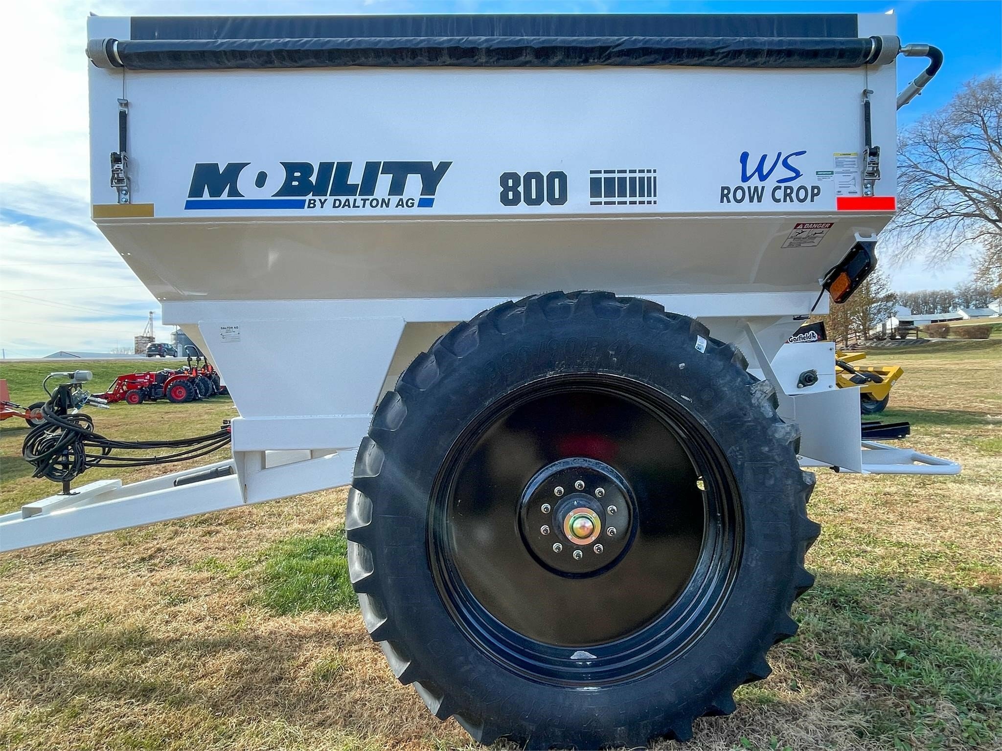 2026 Dalton Ag Products Mobility 800 Pull-Type Fertilizer Spreader