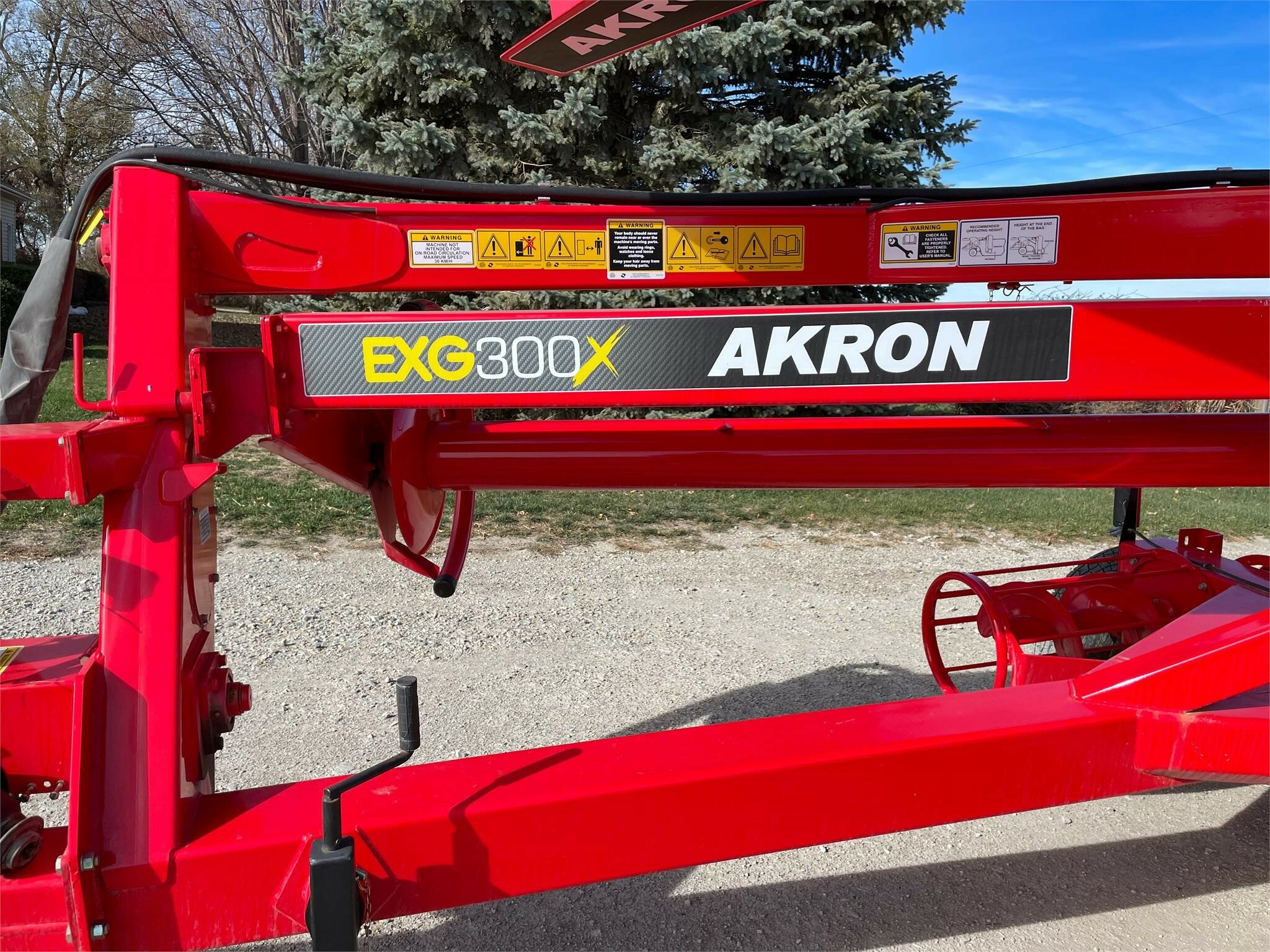2026 Akron EXG300X Grain Bag Unloader