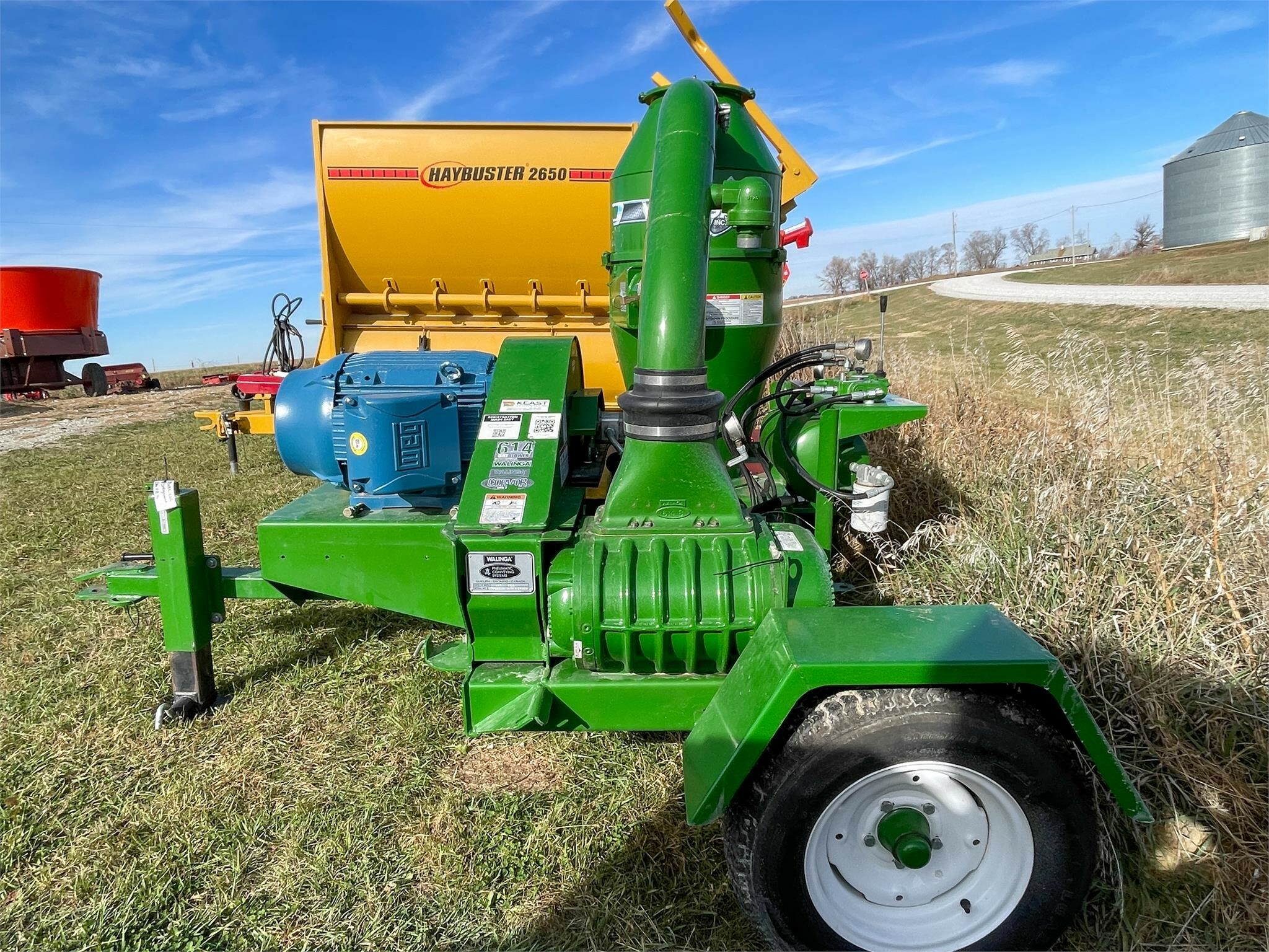 2019 Walinga AGRI-VAC 5614DLX Grain Vac