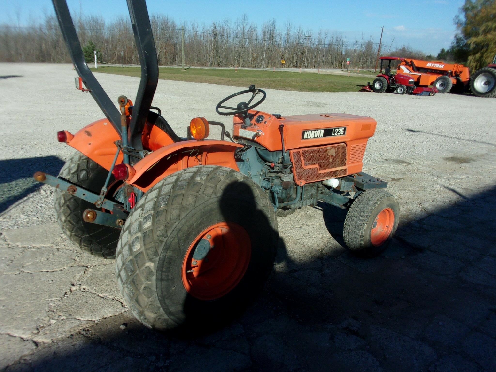 1985 Kubota L235 Tractor 4,500 Machinery Pete