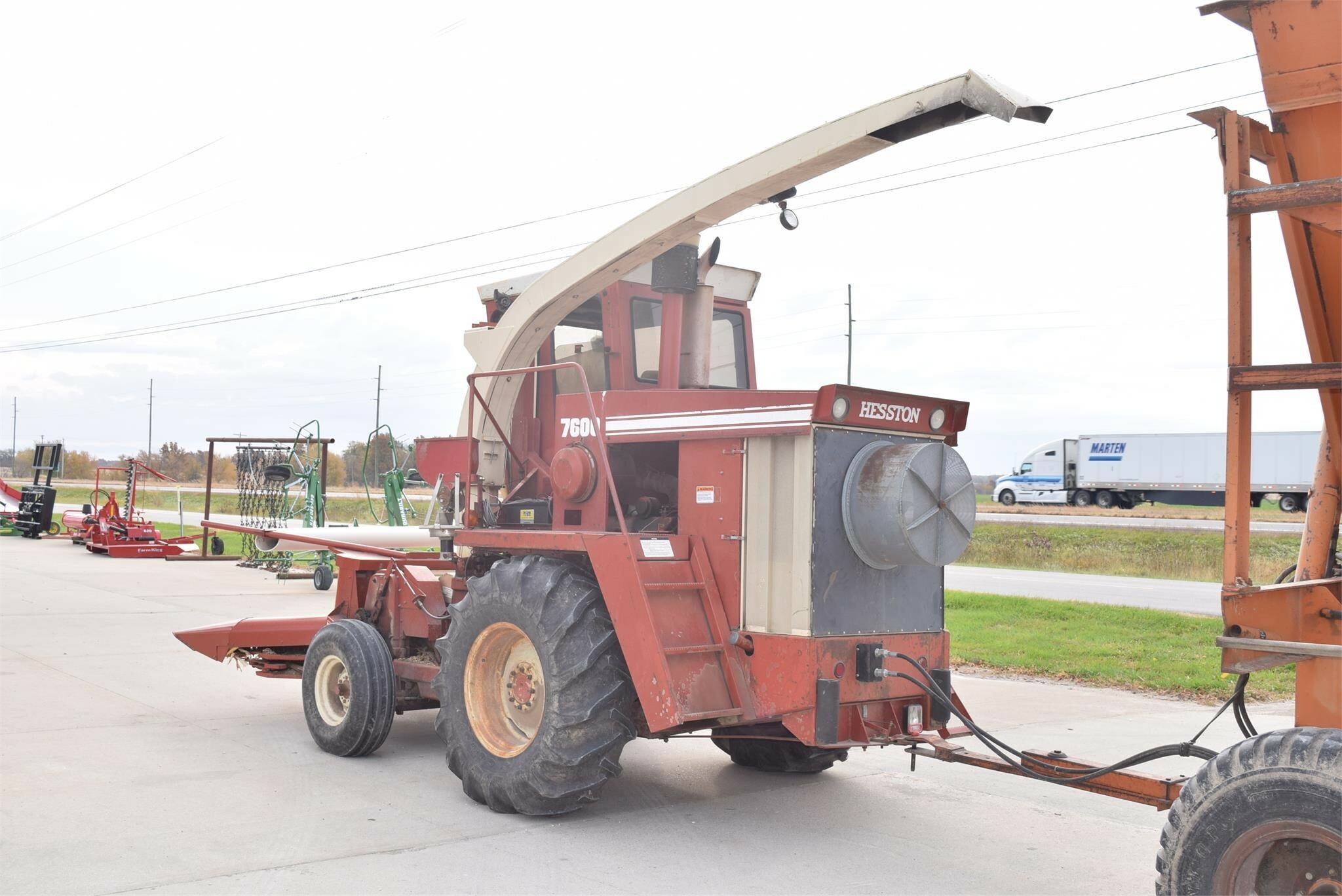 Hesston 7600 SelfPropelled Forage Harvester 17,500 Machinery Pete