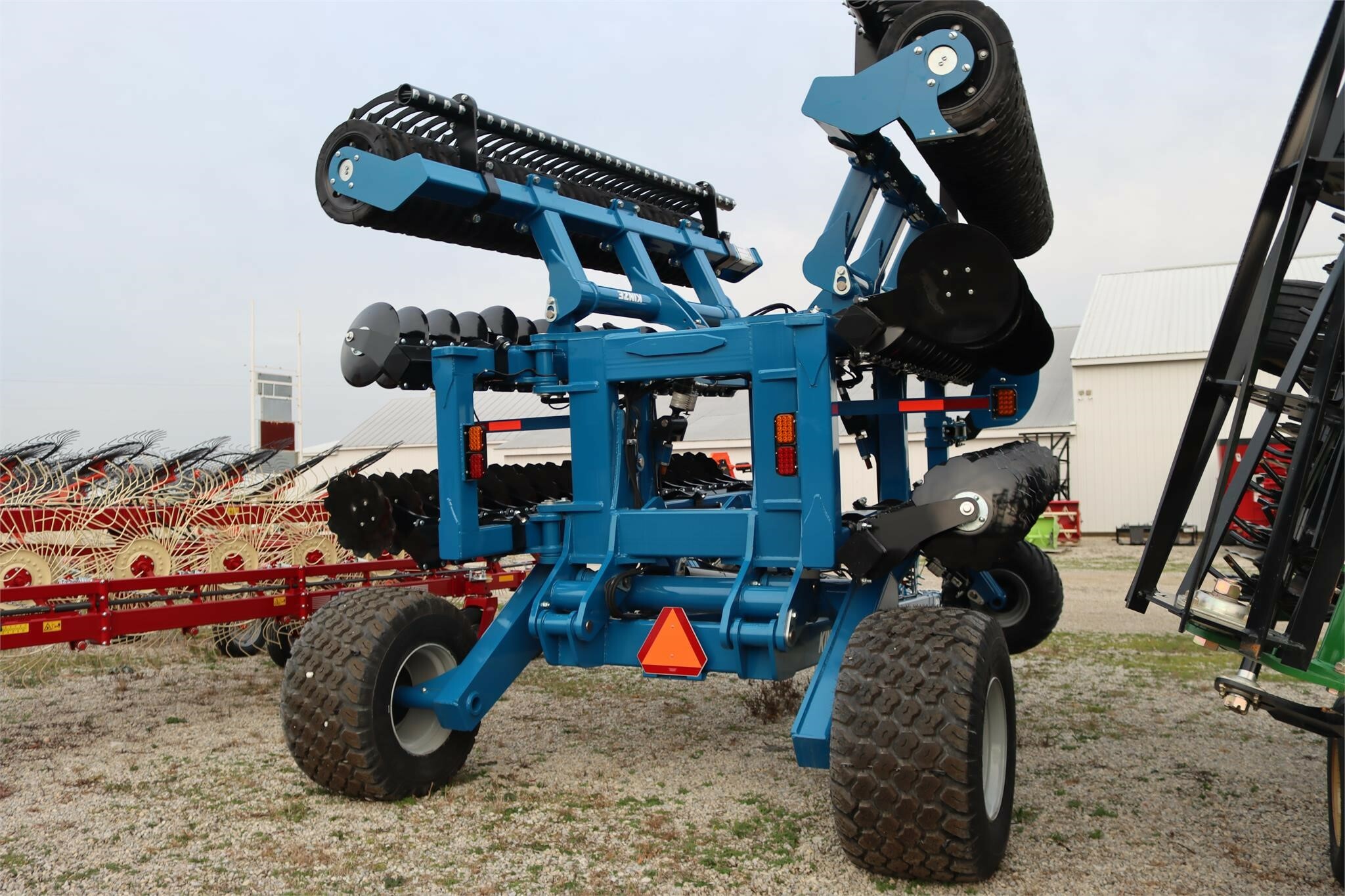  Kinze MACH TILL 261 Disk