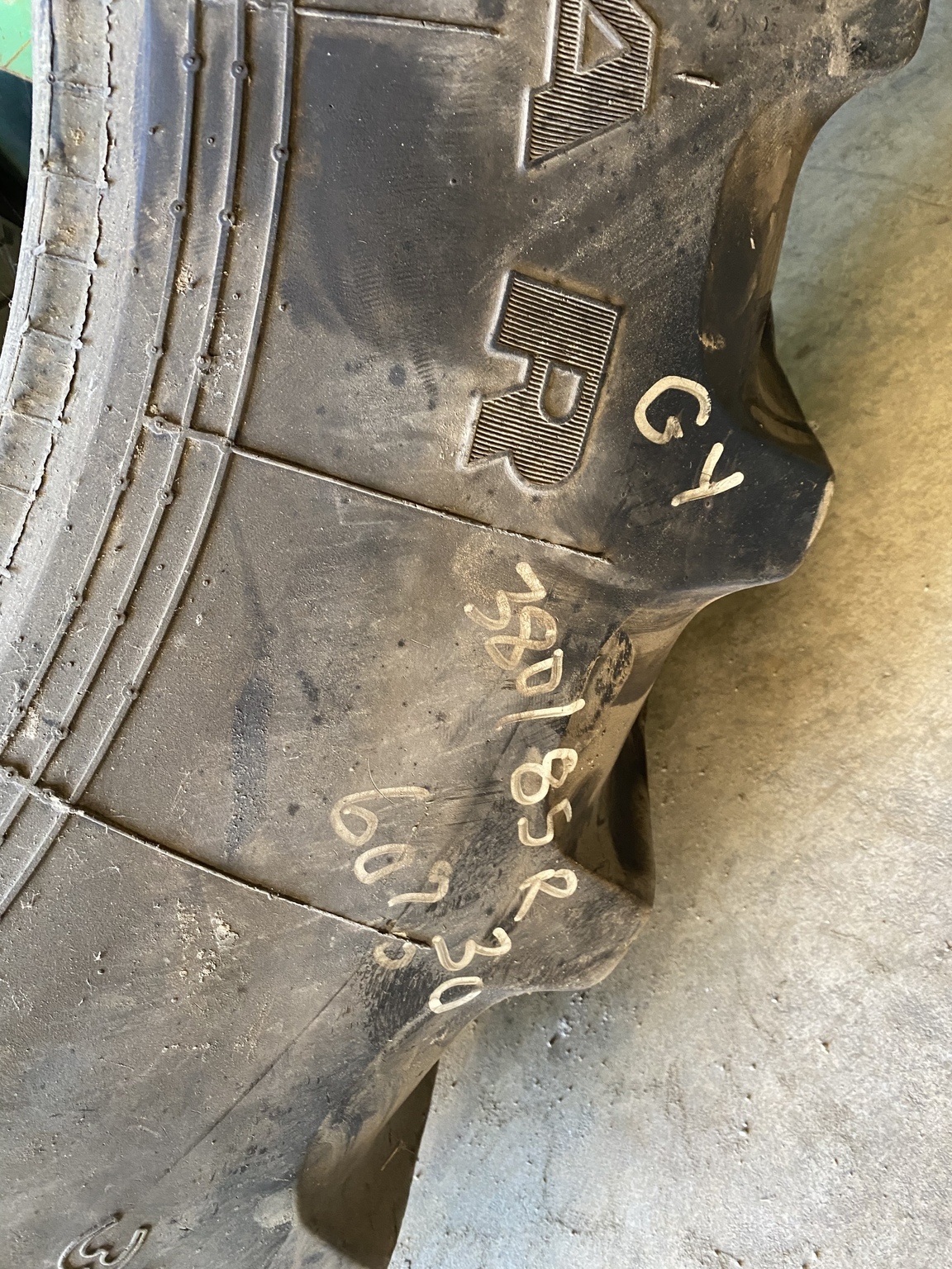  Goodyear 380/85R30 Wheels / Tires / Track