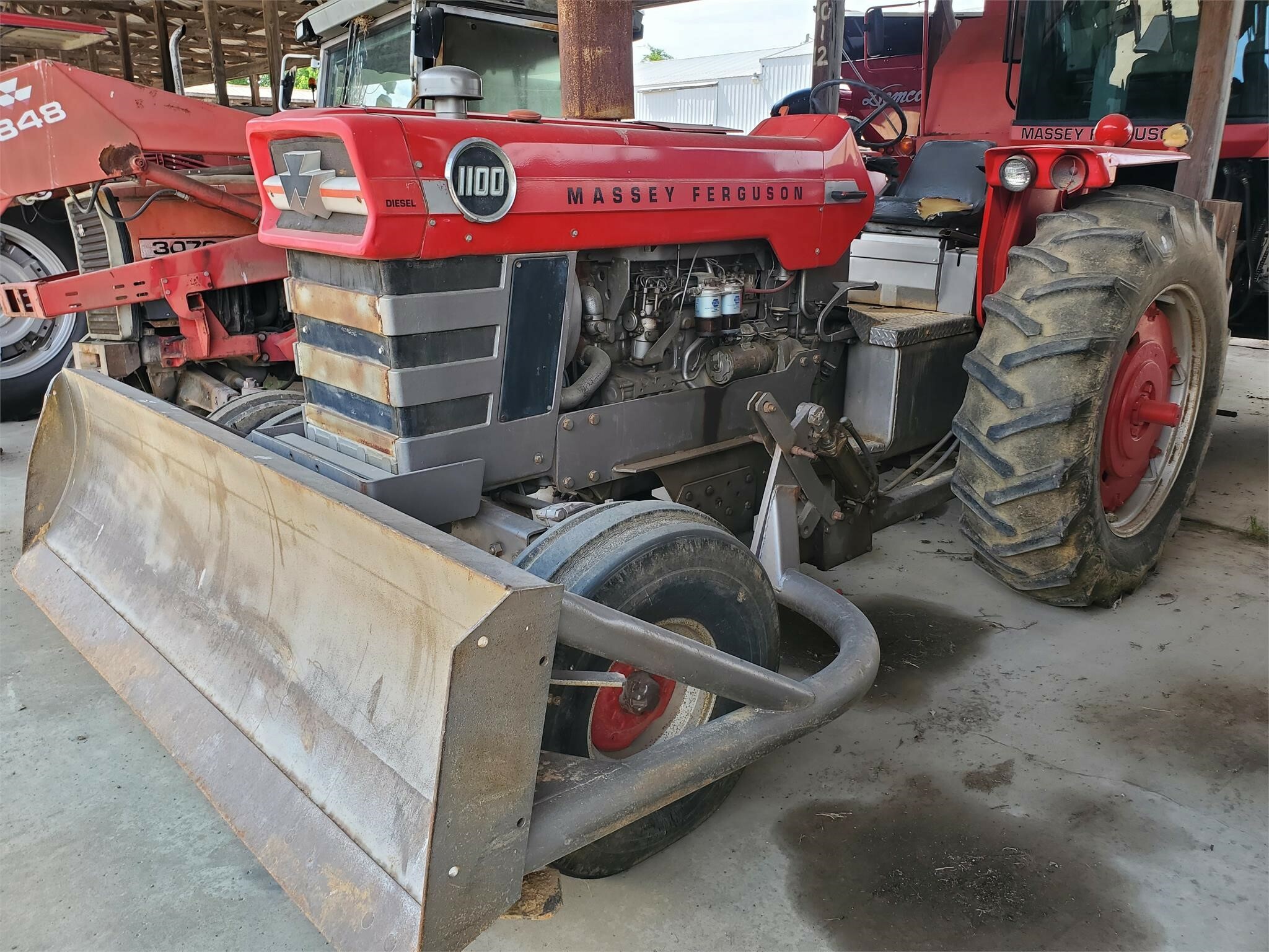 1968 Massey Ferguson 1100 Tractor 11 500 Machinery Pete