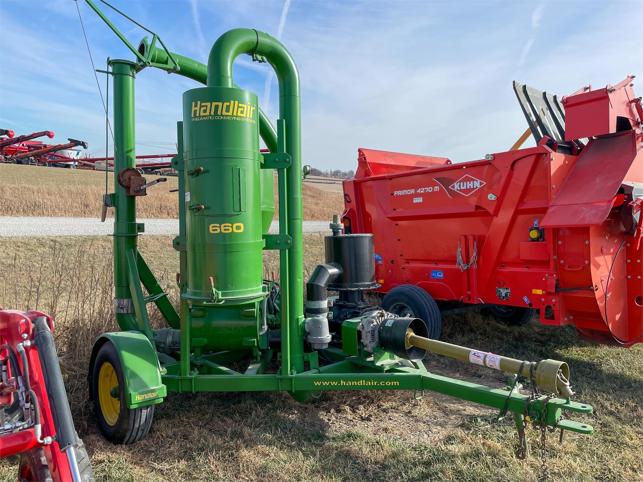 2010 Handlair 660 Grain Vac