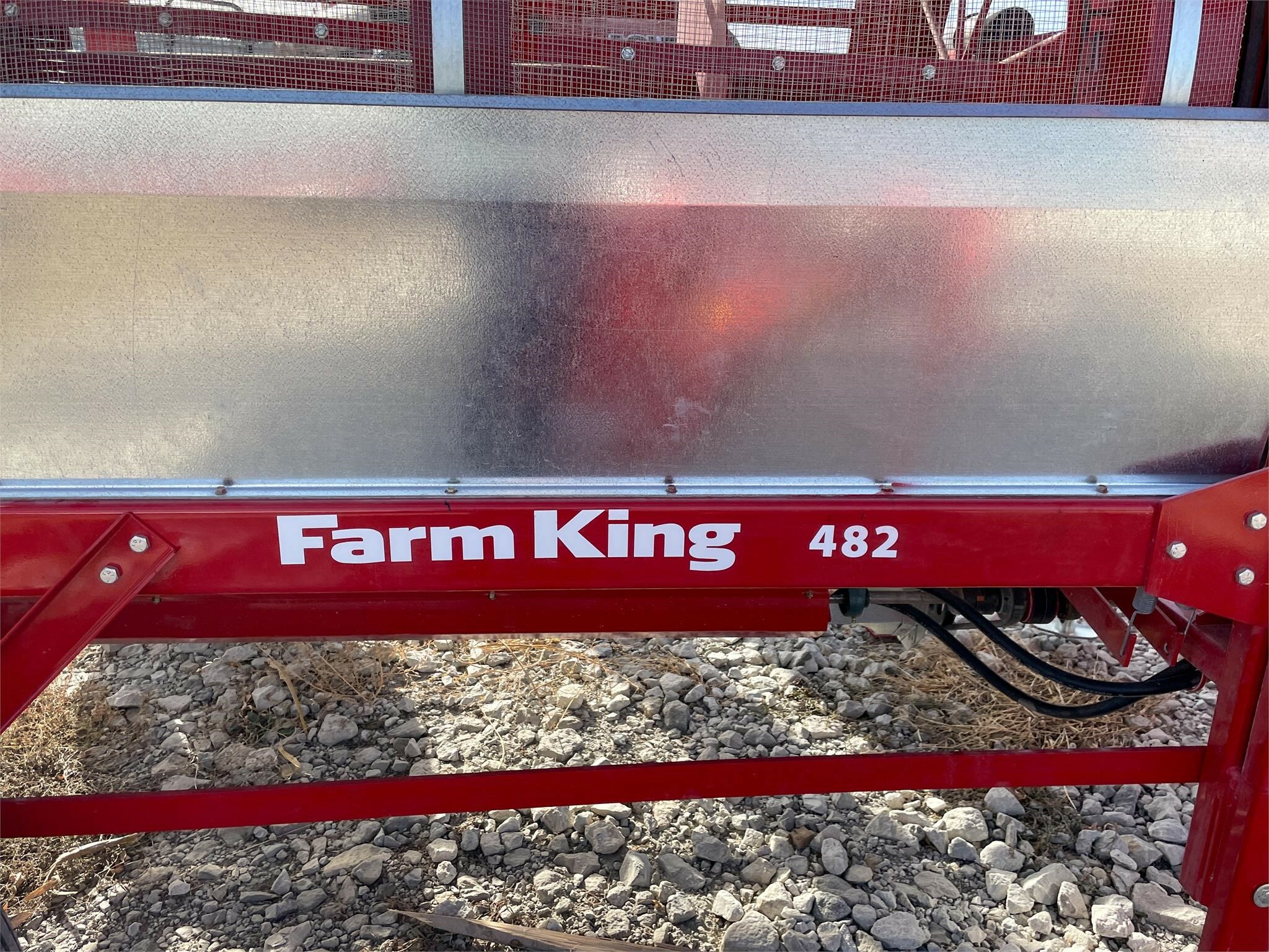 2026 Farm King Y482 Grain Cleaner