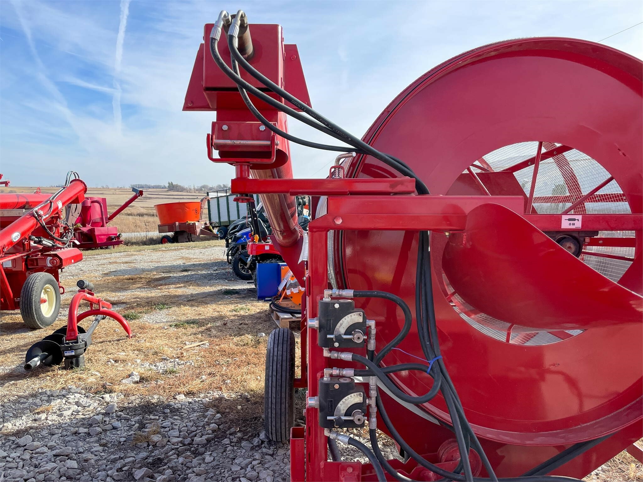 2026 Farm King Y482 Grain Cleaner
