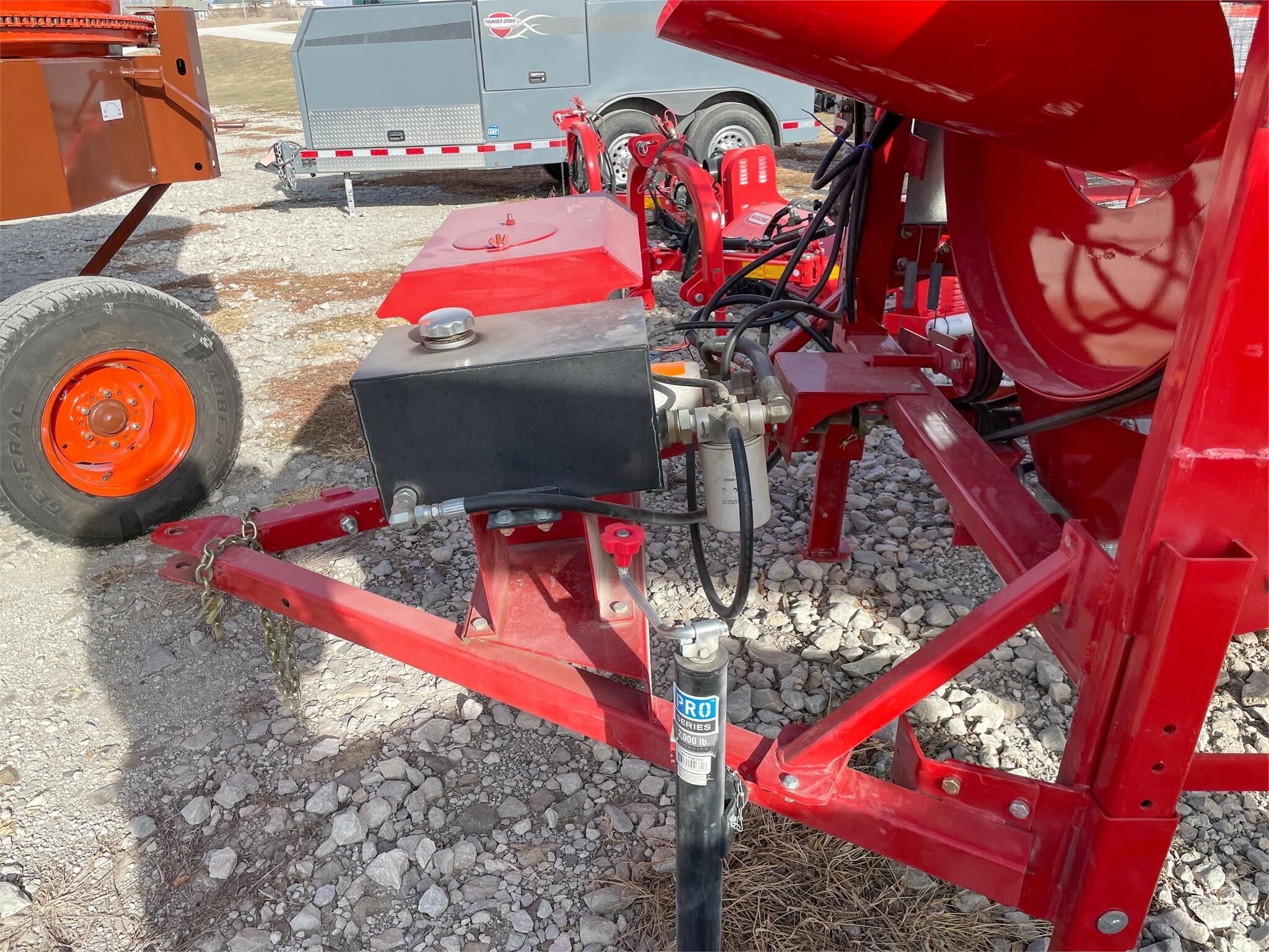 2026 Farm King Y482 Grain Cleaner