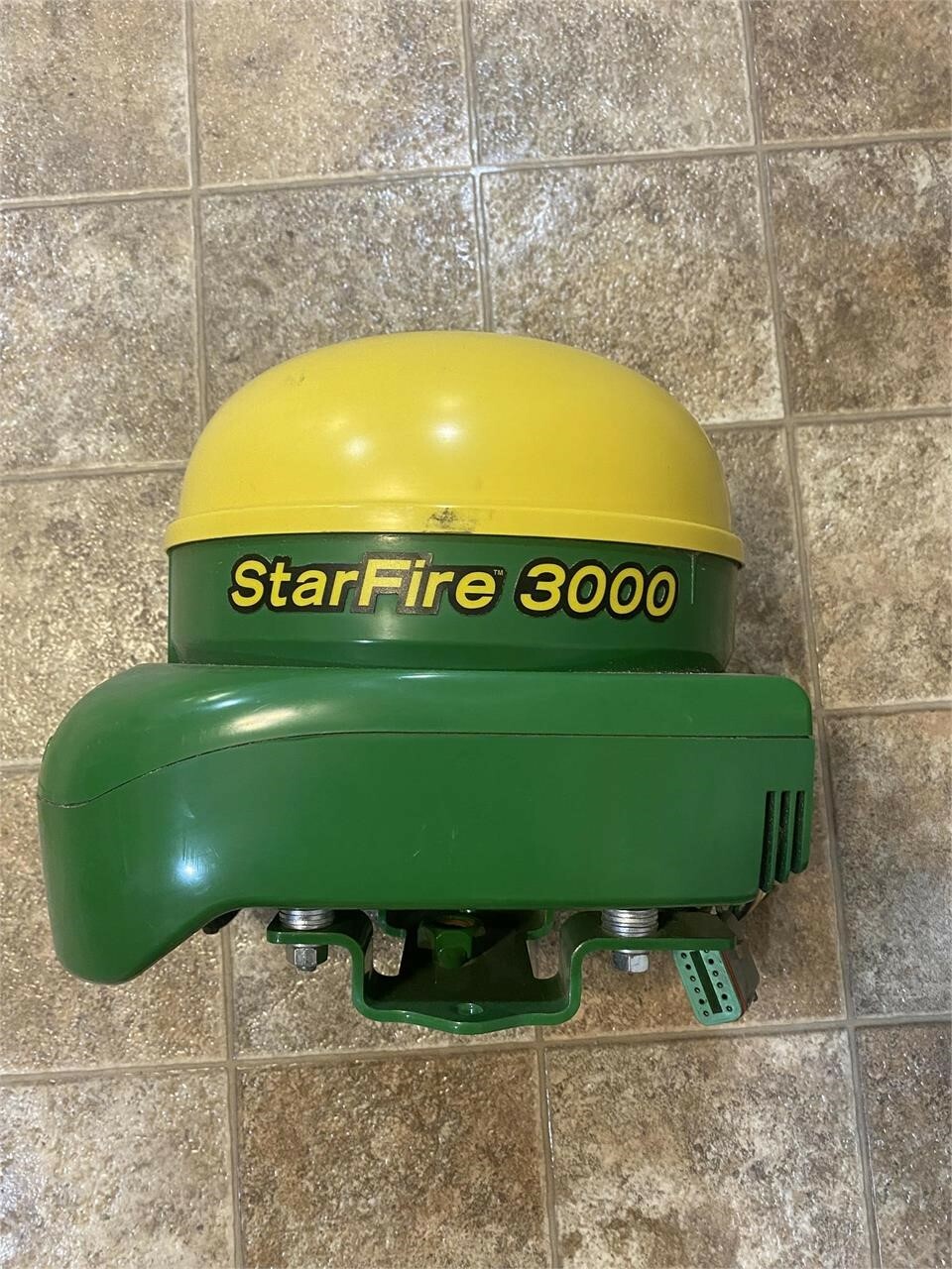 John Deere StarFire 3000 Precision Ag Call Machinery Pete