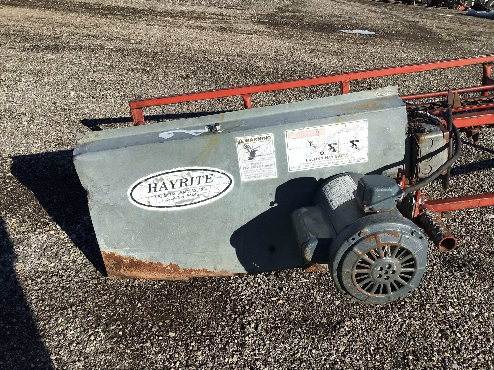  HAYRITE HEC40M Hay Stacking Equipment