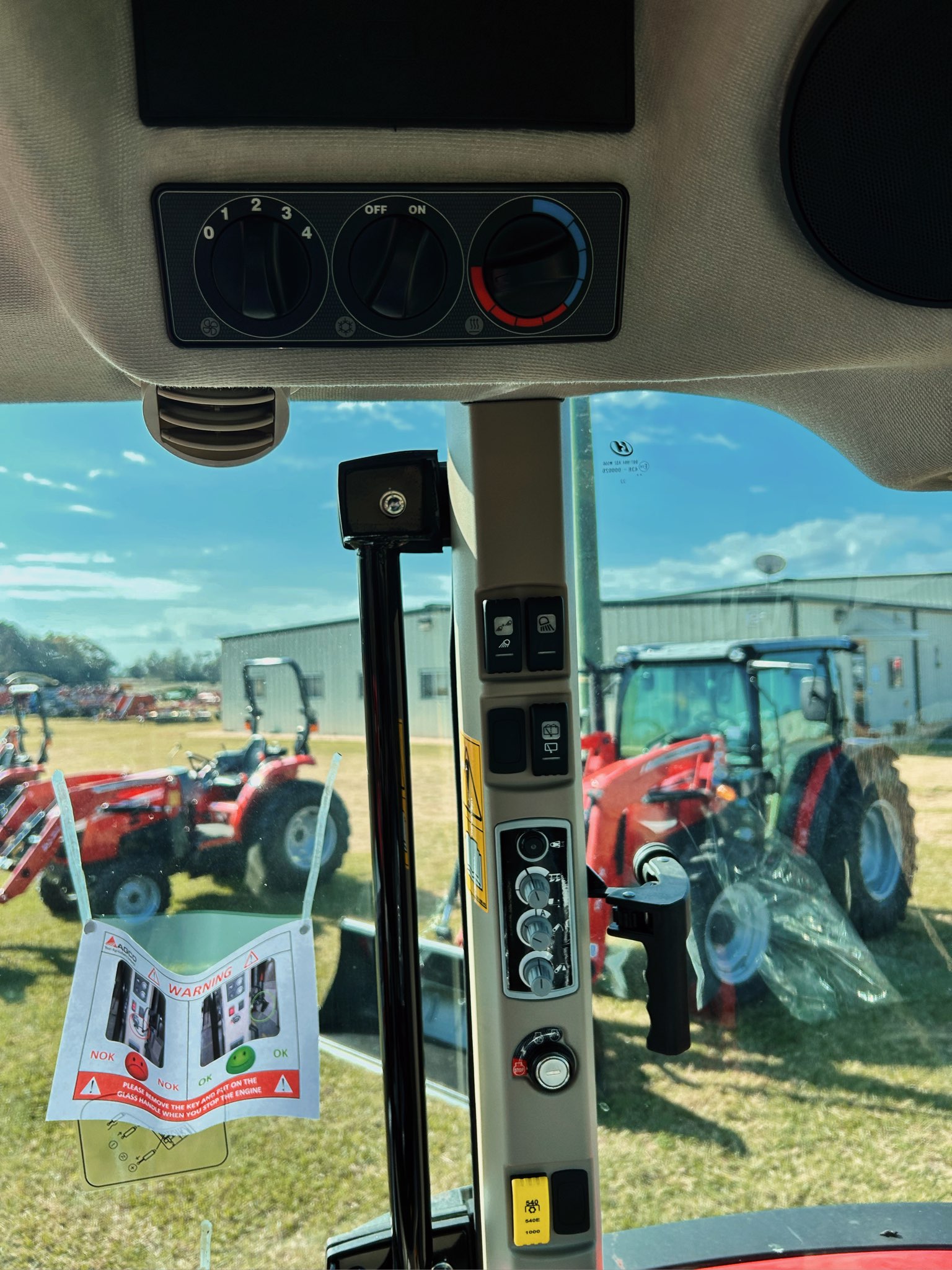 2024 Massey Ferguson 5711D Tractor