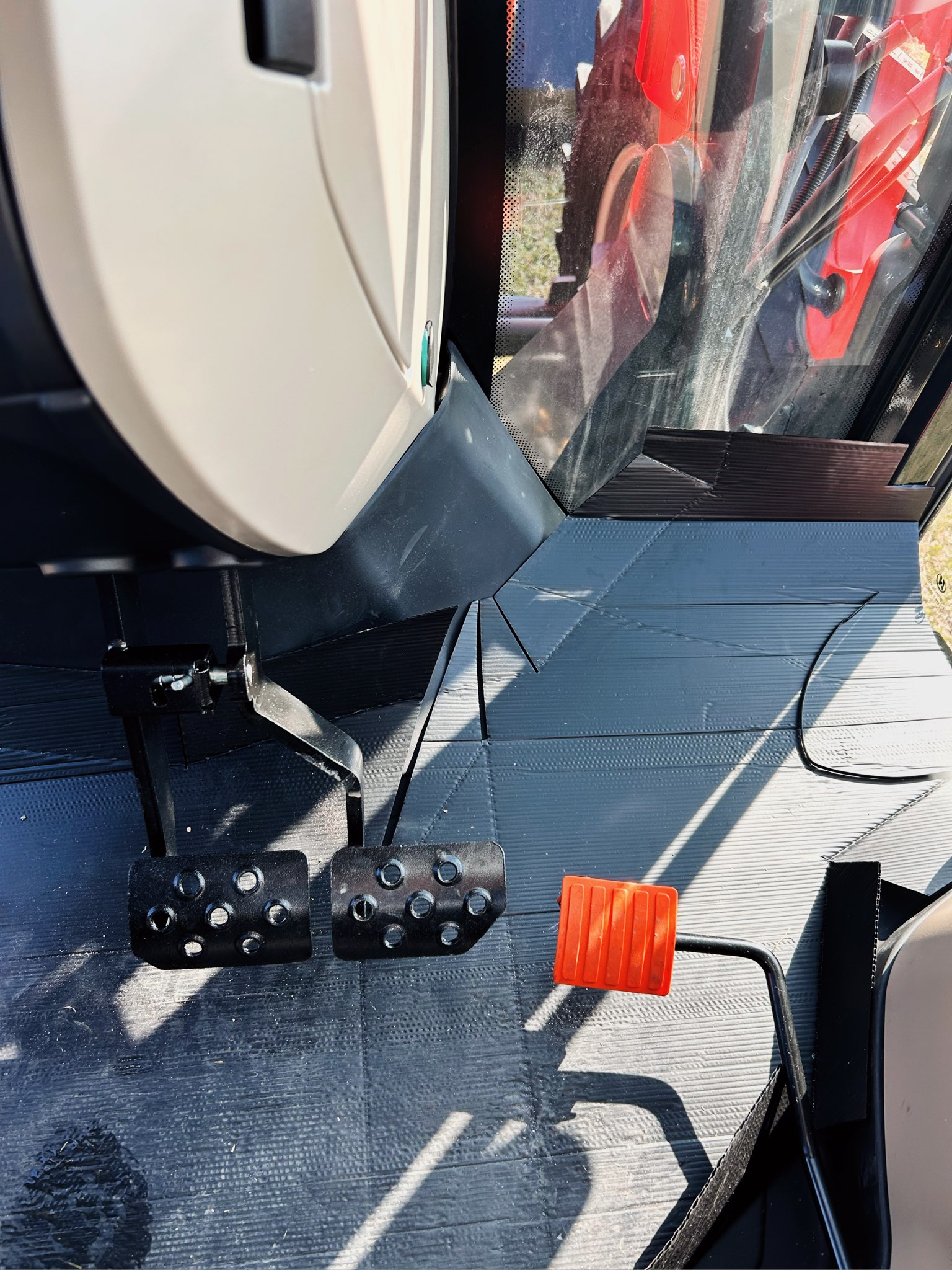 2024 Massey Ferguson 5711D Tractor