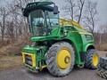 2016 John Deere 8600 Self-Propelled Forage Harvester