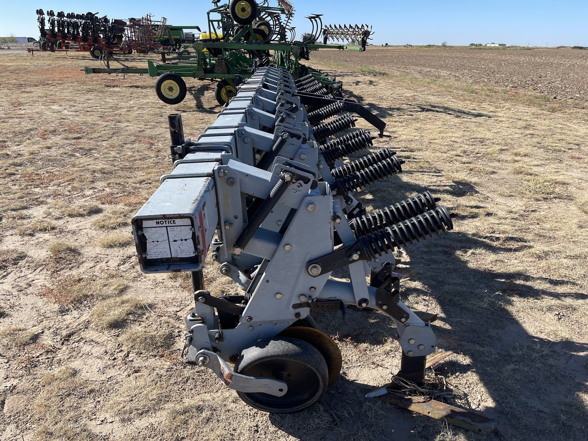 1998 Hiniker 6000 Cultivator