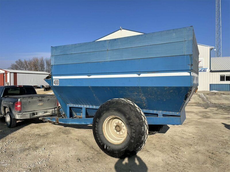 J&S Repair, Inc. Grand Meadow Grand Meadow, MN Machinery Pete