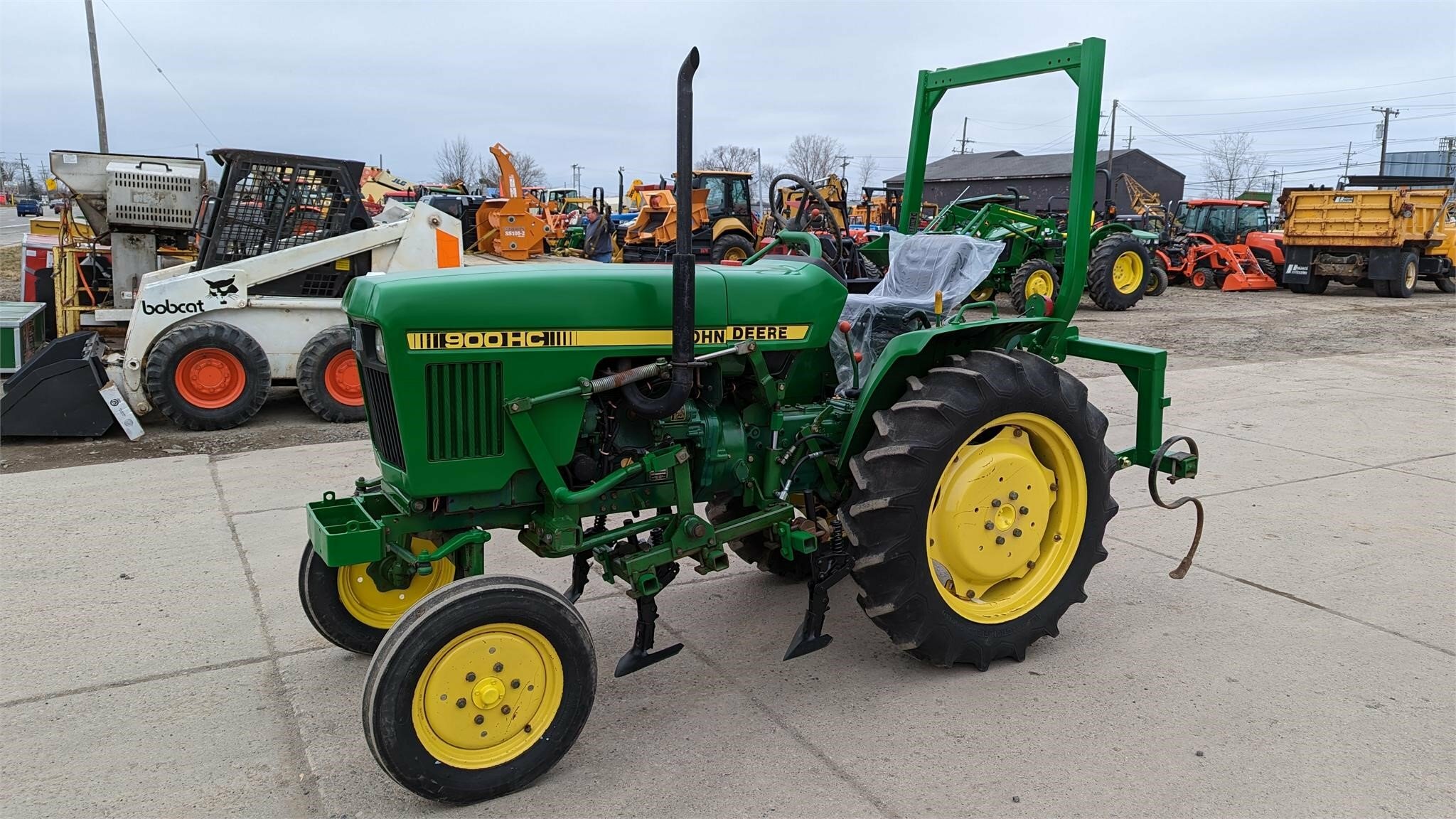 1987 John Deere 900HC Tractor 23,900 Machinery Pete