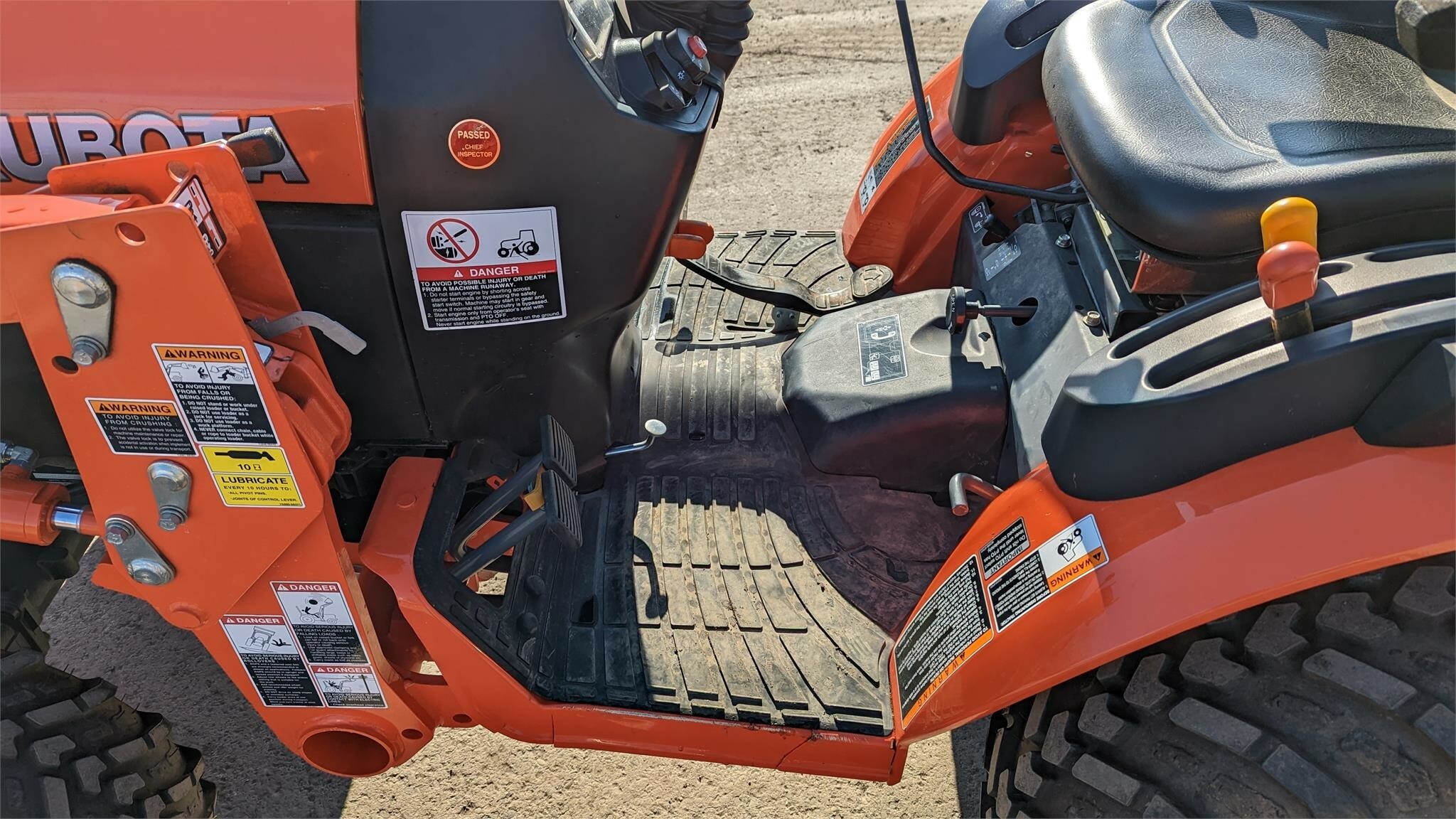 2019 Kubota B2301 Tractor 18,900 Machinery Pete